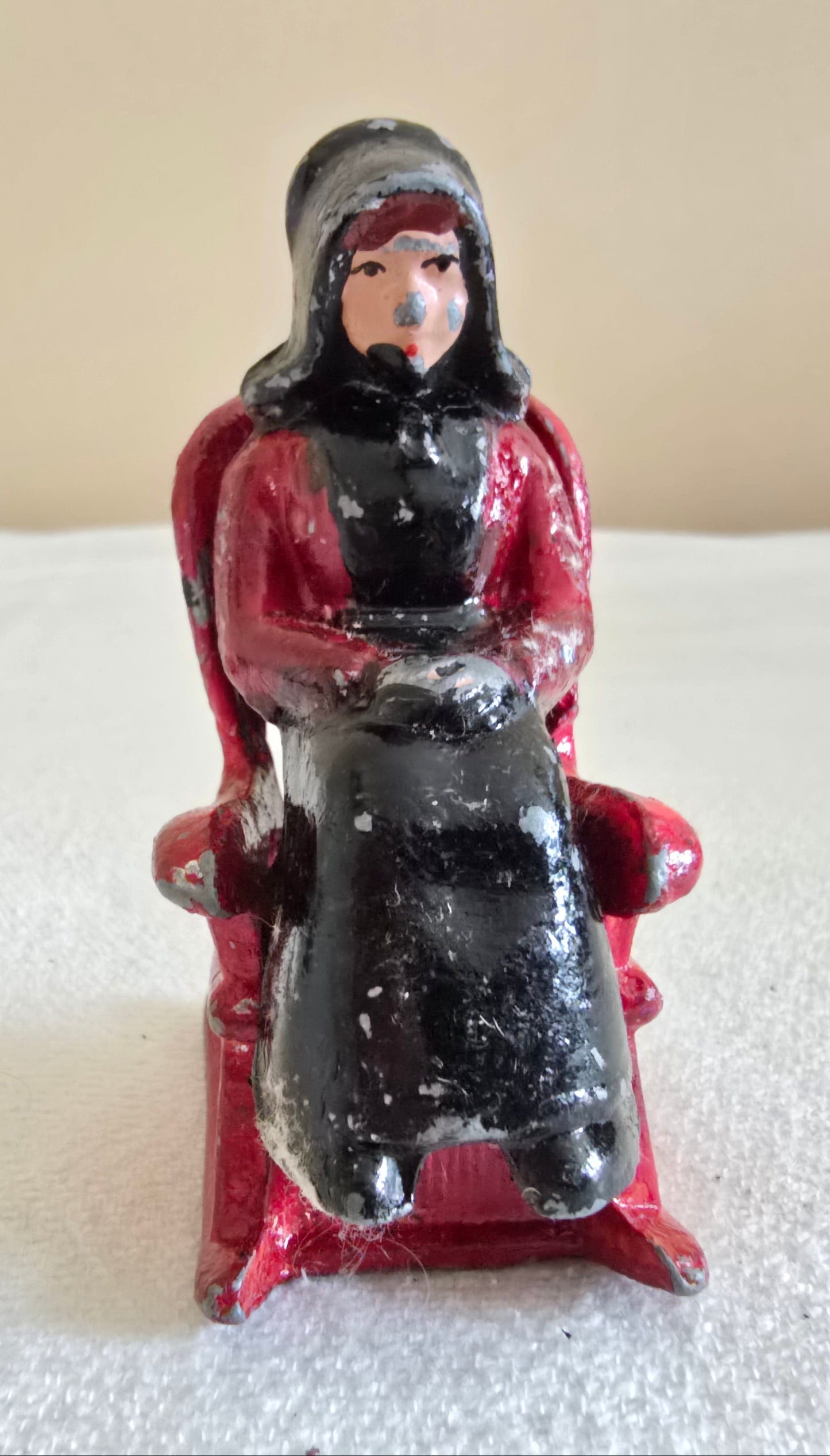 Vintage Cast Iron Amish Woman on Rocking Chair Salt and Pepper Shakers
