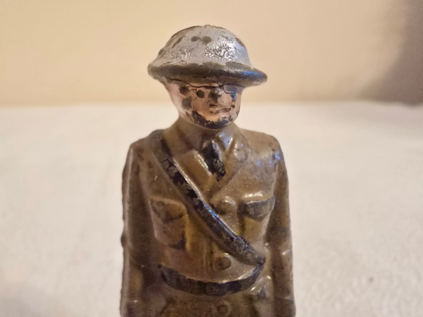 Vintage Manoil Barclay Lead Toy Soldier Standing