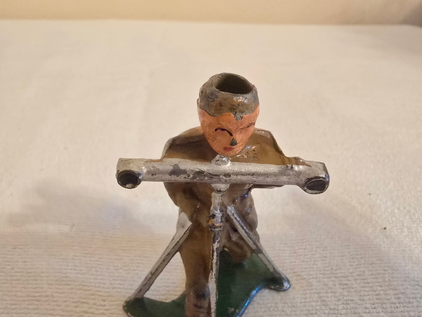 Vintage Manoil Barclay Lot of 3 Lead Toy Soldiers *Missing Helmets*