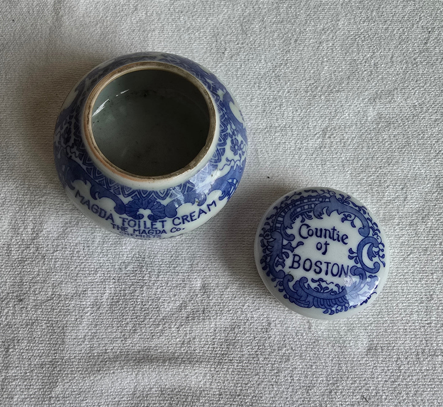 Antique Rare Magda Toilet Cream Porcelain Jar Blue & White The Magda Co Chemists Chicago