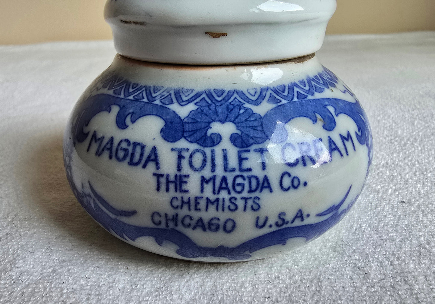 Antique Rare Magda Toilet Cream Porcelain Jar Blue & White The Magda Co Chemists Chicago