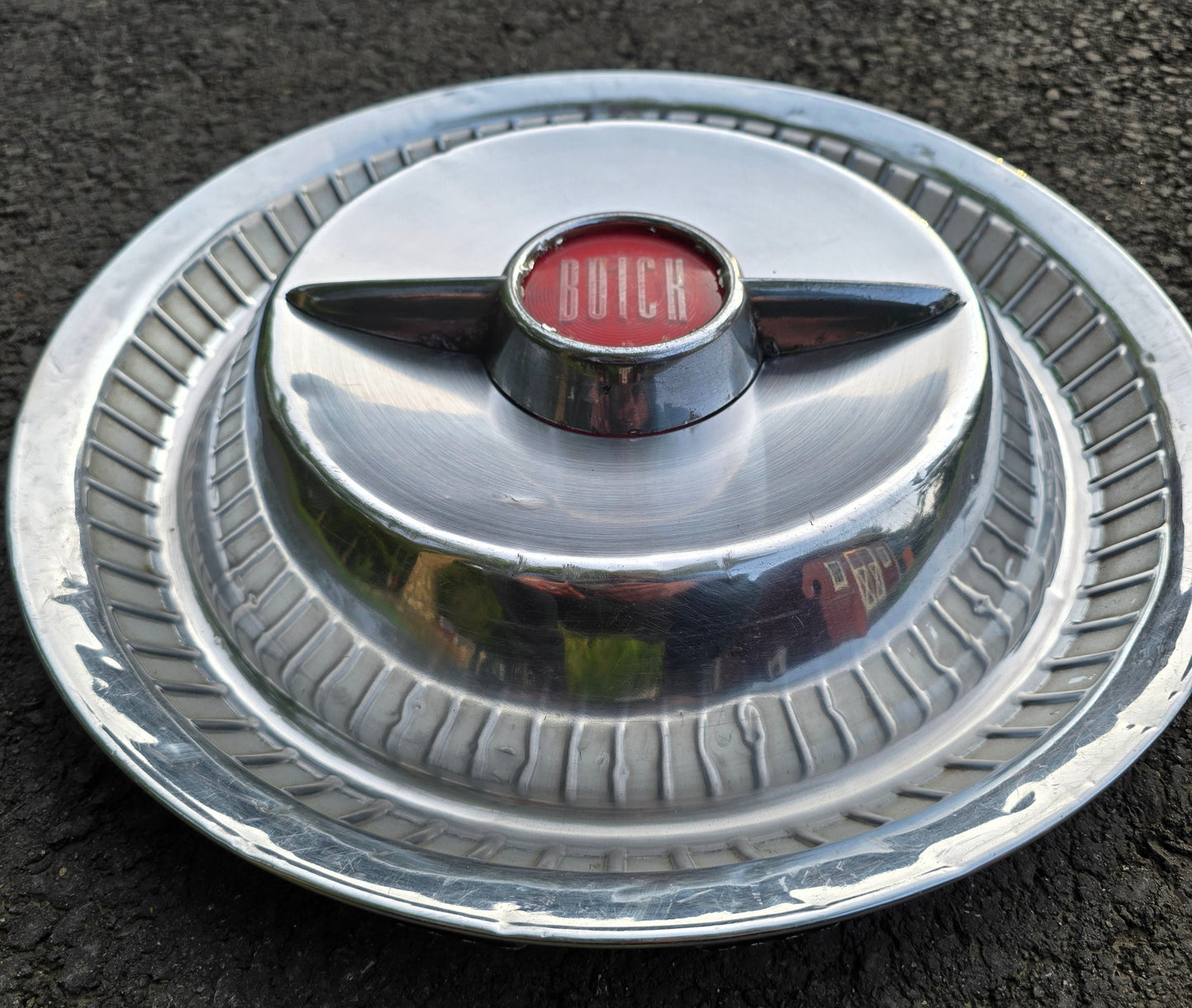 Single Vintage 1955 Buick Roadmaster Flipper Spinner Hubcap