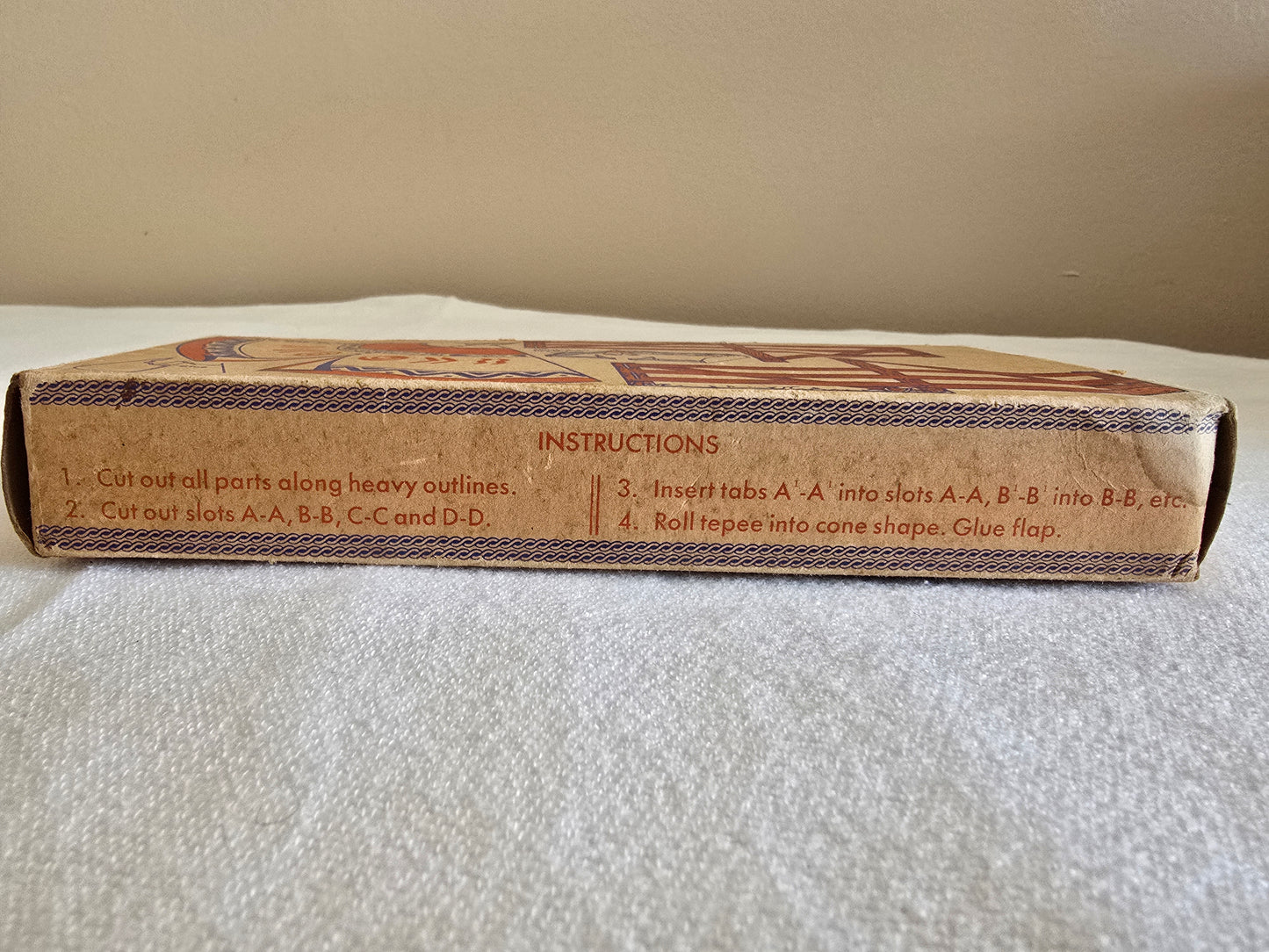 Vintage Set of 100 Cowboys and Indians Plastic Toys in Original Box