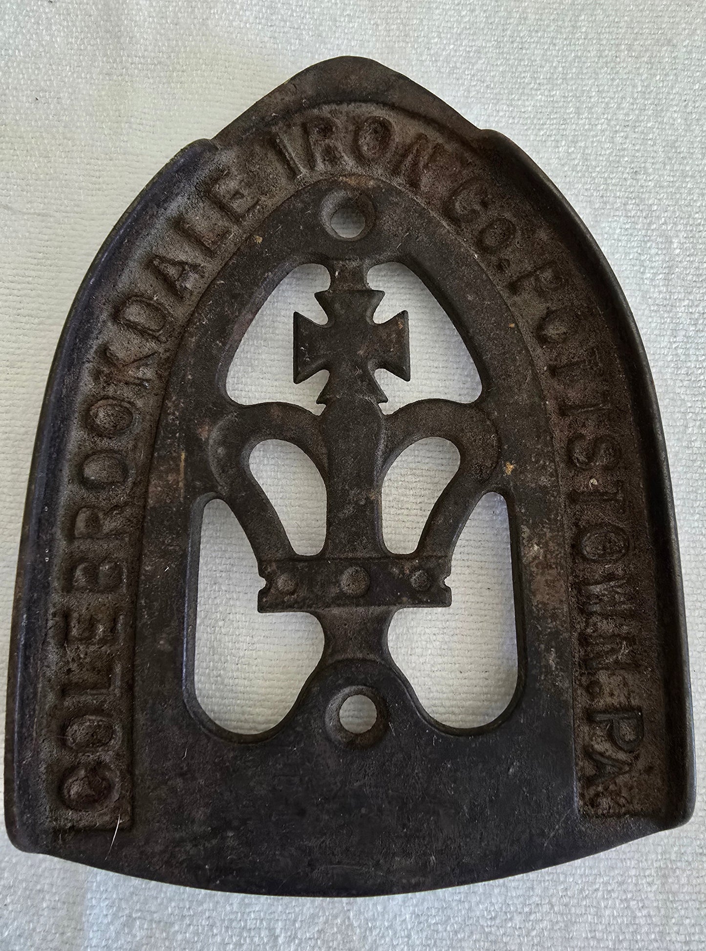Antique Colebrookdale Iron Co. Pottstown PA Sad Iron with Matching Trivet