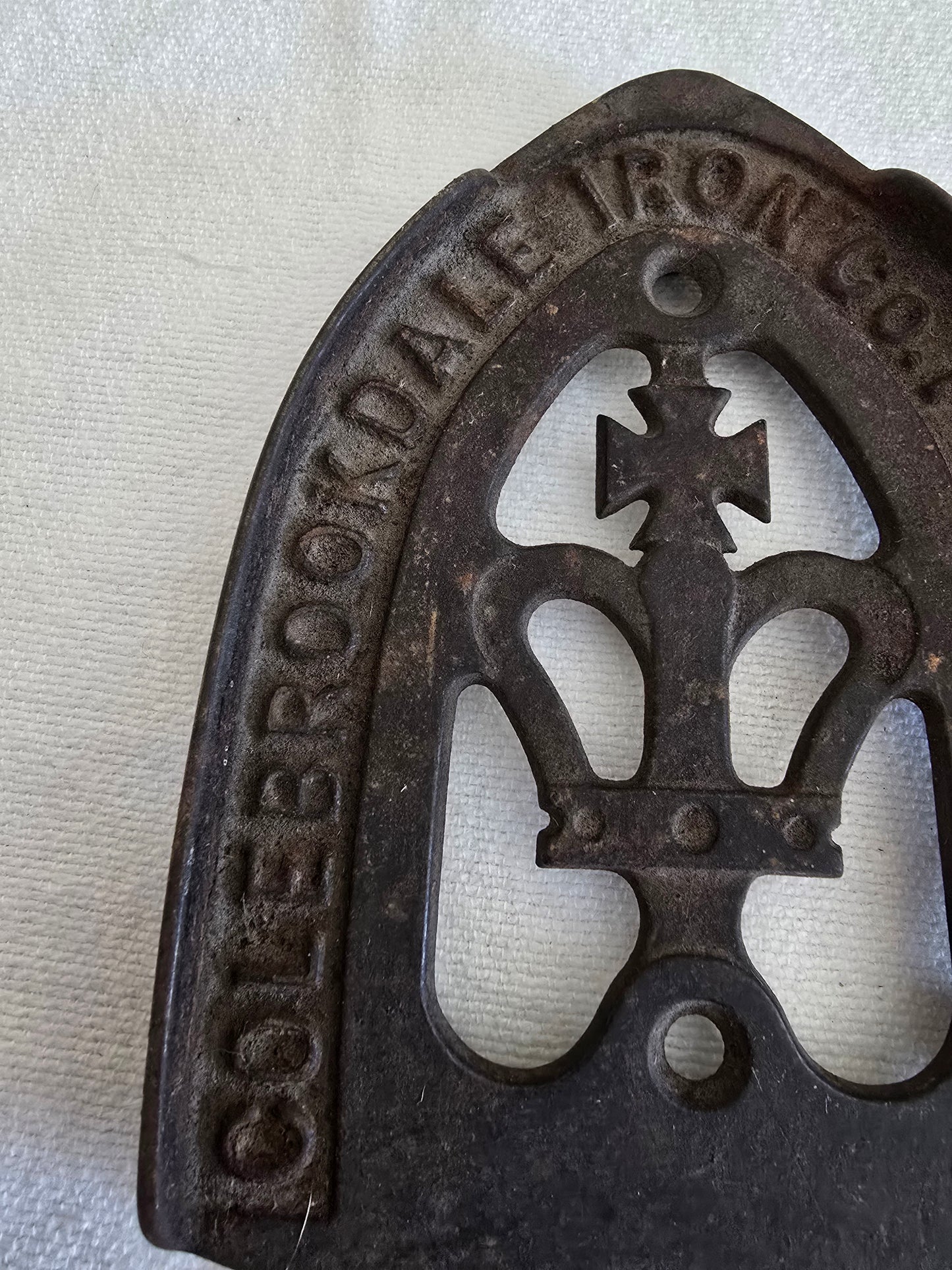 Antique Colebrookdale Iron Co. Pottstown PA Sad Iron with Matching Trivet