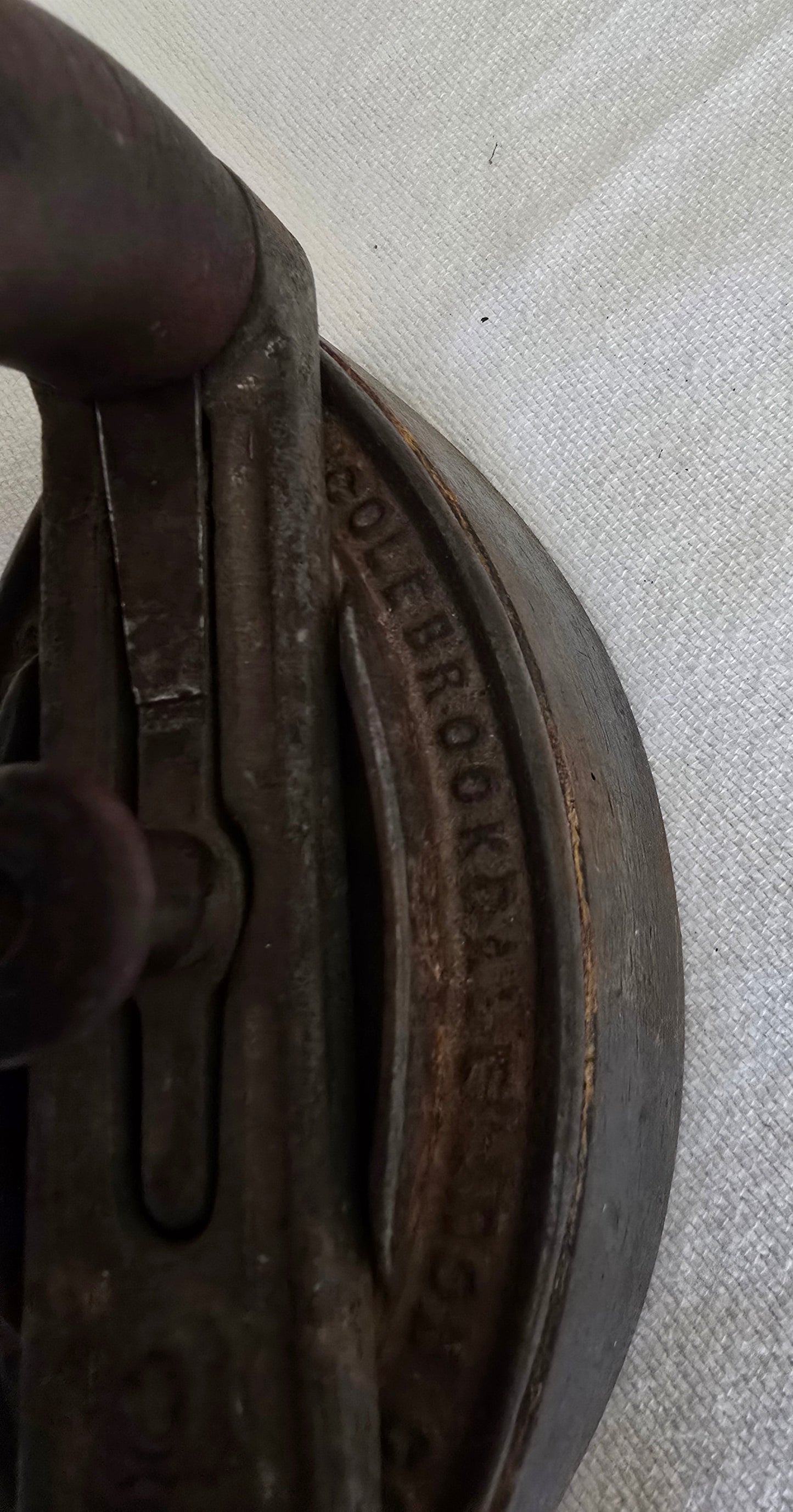 Antique Colebrookdale Iron Co. Pottstown PA Sad Iron with Matching Trivet