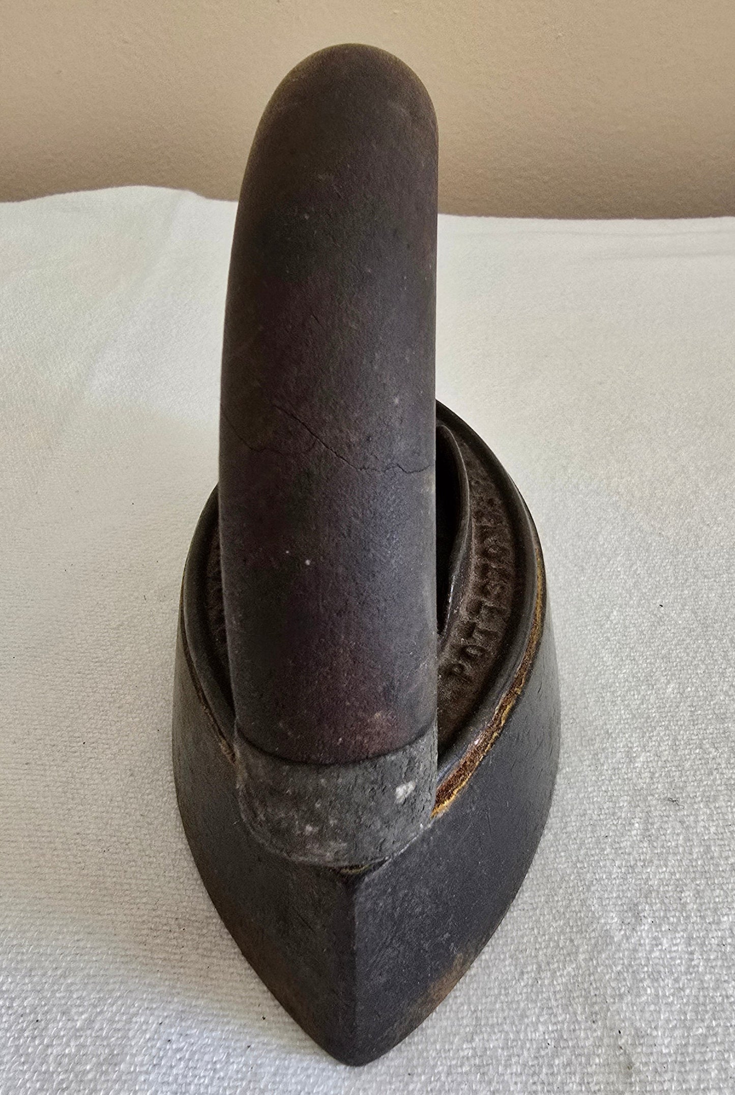 Antique Colebrookdale Iron Co. Pottstown PA Sad Iron with Matching Trivet