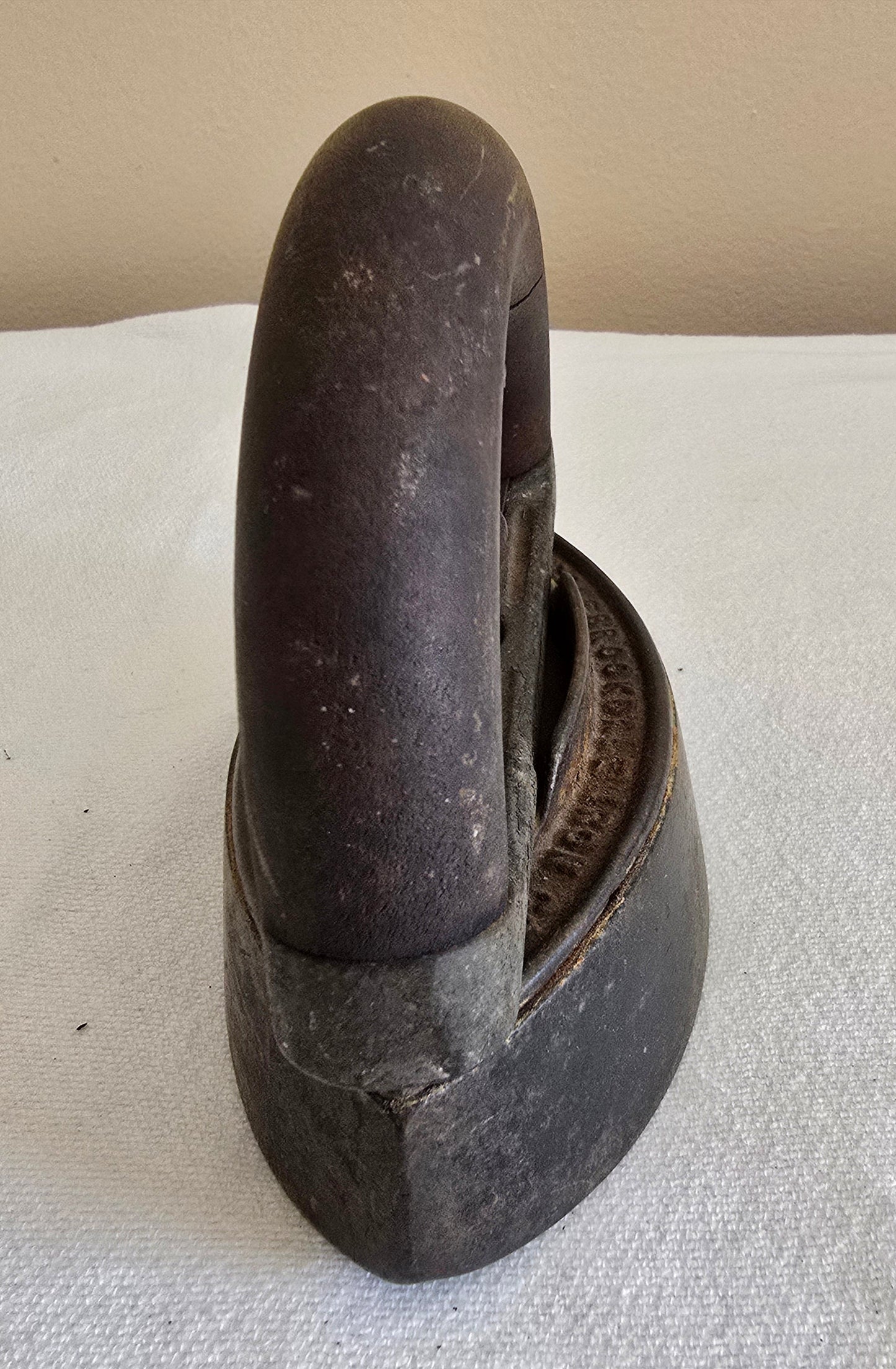 Antique Colebrookdale Iron Co. Pottstown PA Sad Iron with Matching Trivet