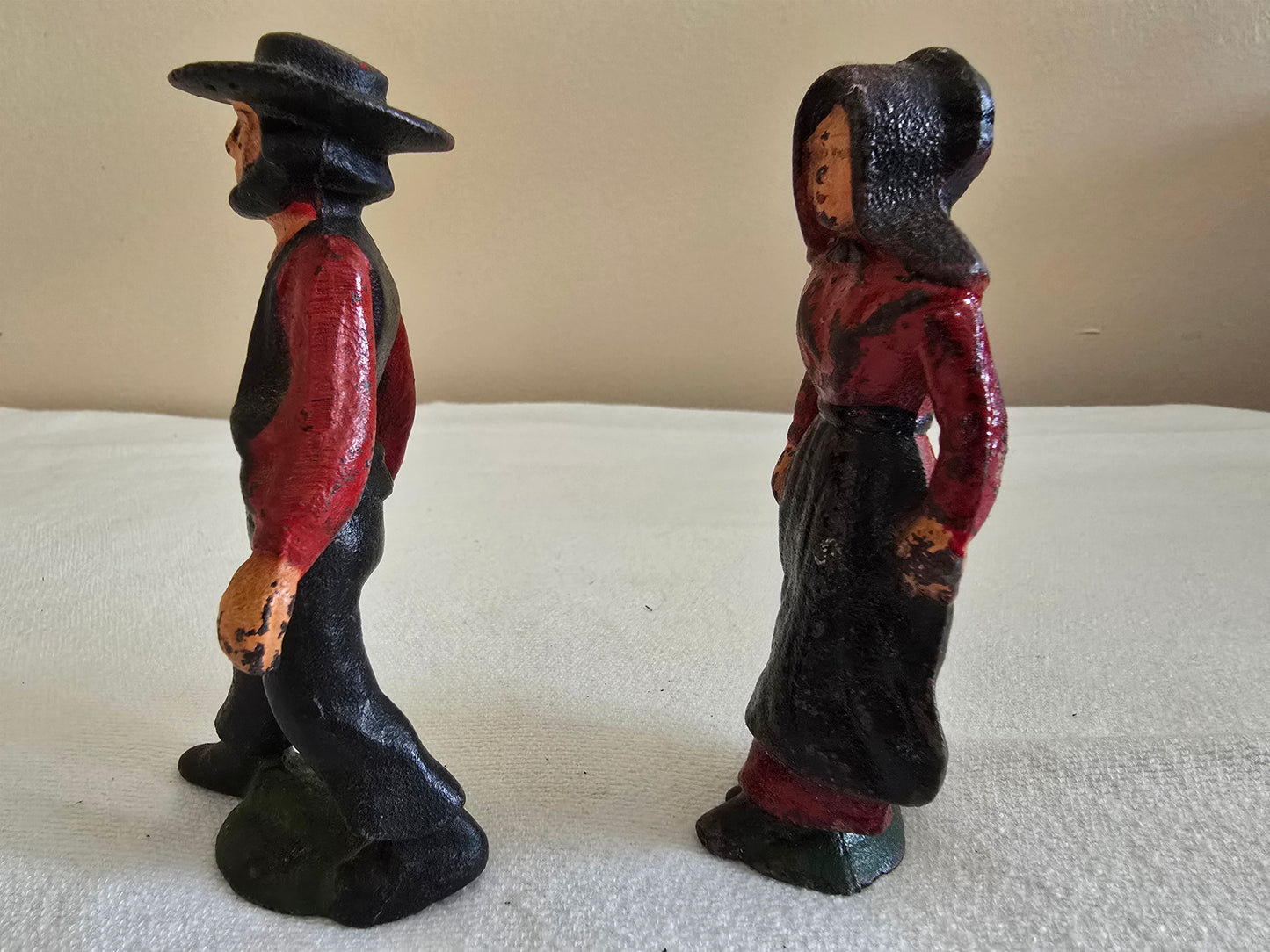 Vintage Cast Iron Amish Family Man and Woman Figurines with Miniature Boy and Girl Children Sitting