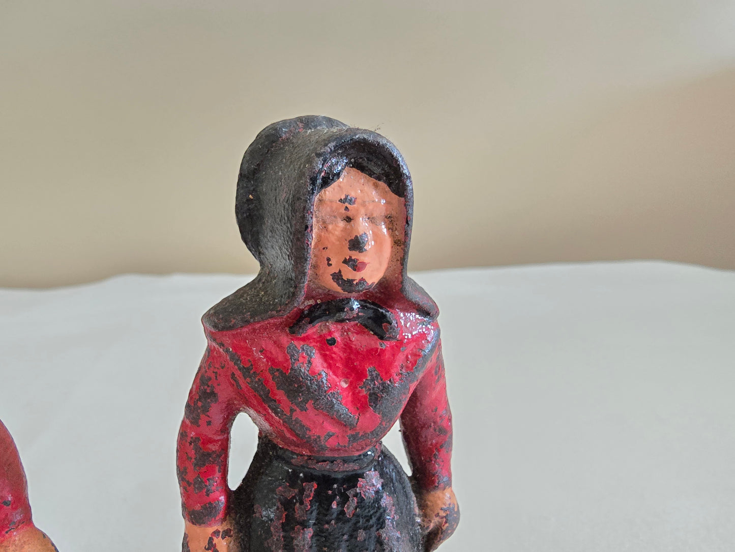 Vintage Cast Iron Amish Family Man and Woman Figurines with Miniature Boy and Girl Children Sitting