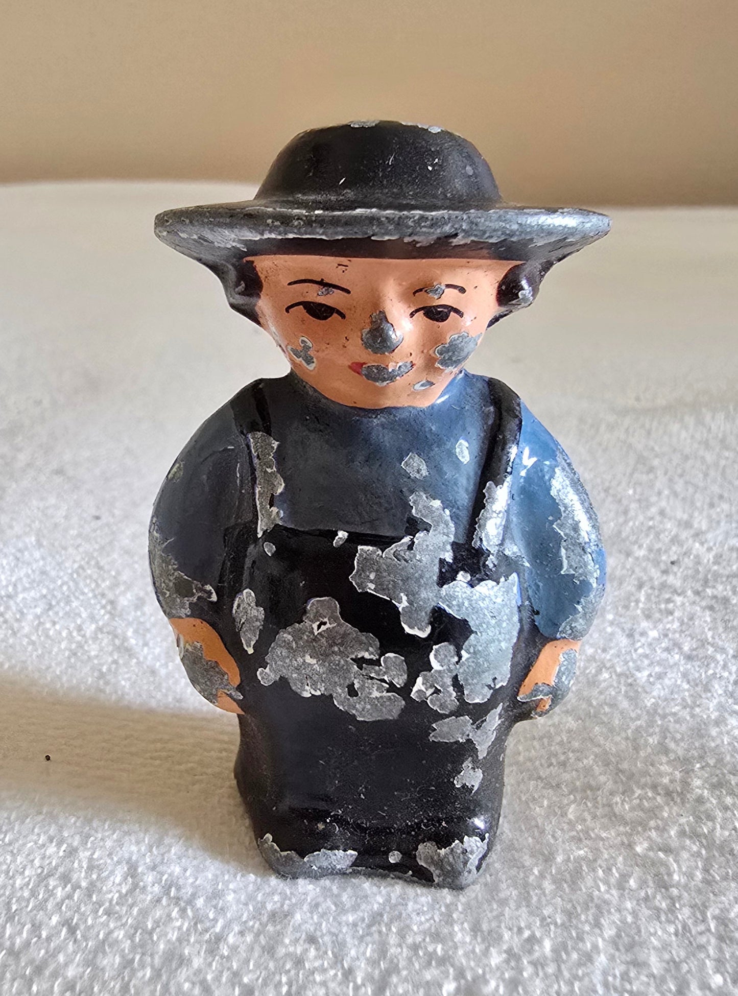 Vintage Cast Iron Amish Salt and Pepper Shakers 2 Pairs Boy and Girl