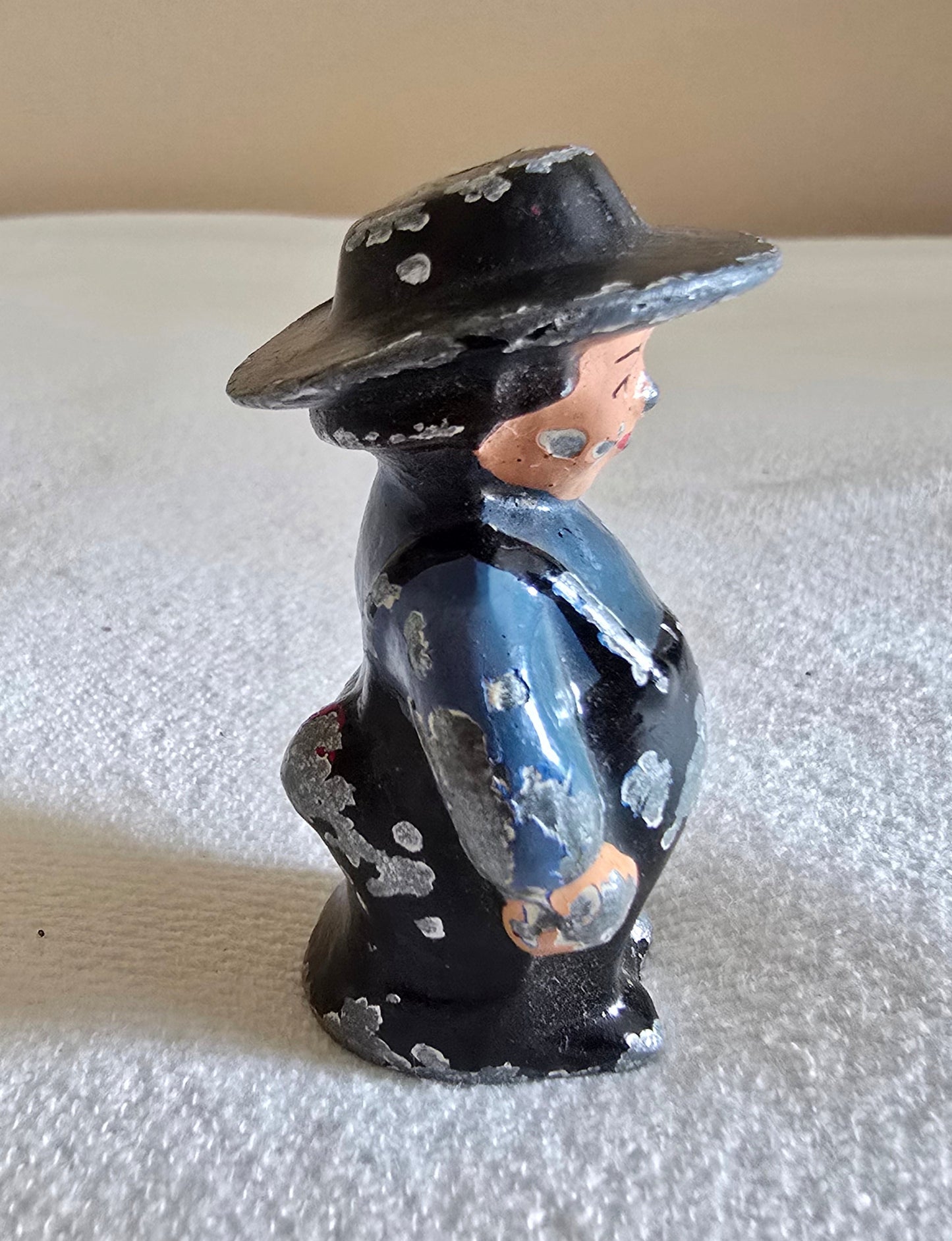 Vintage Cast Iron Amish Salt and Pepper Shakers 2 Pairs Boy and Girl