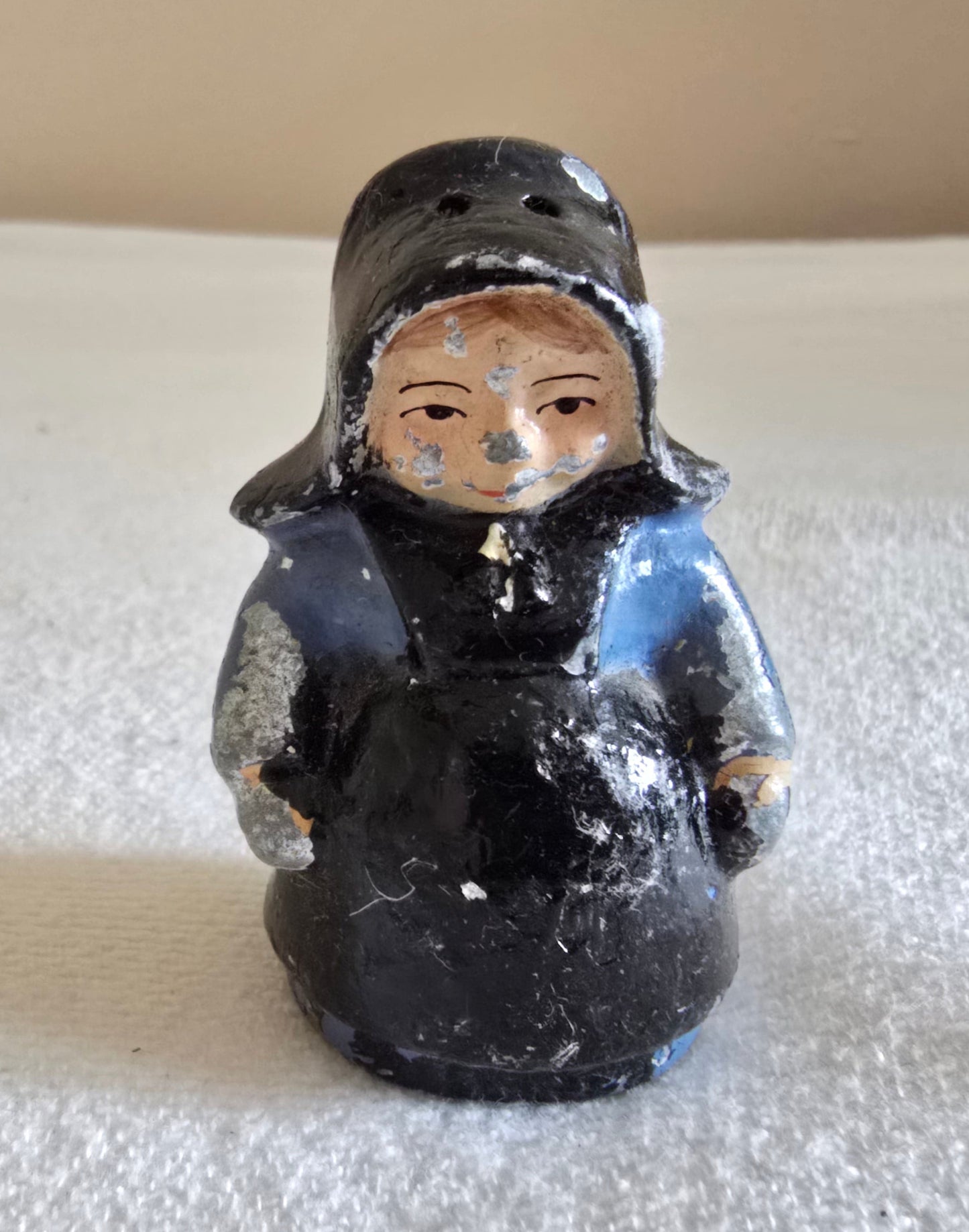 Vintage Cast Iron Amish Salt and Pepper Shakers 2 Pairs Boy and Girl