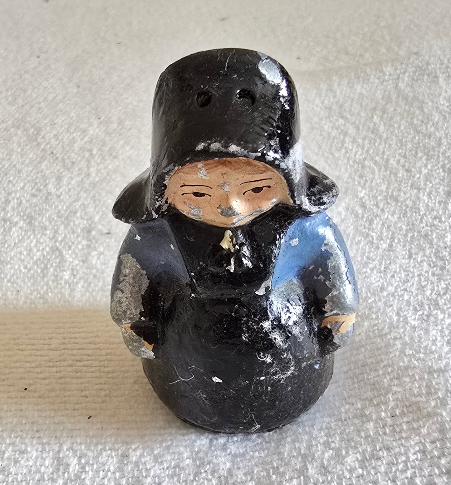 Vintage Cast Iron Amish Salt and Pepper Shakers 2 Pairs Boy and Girl