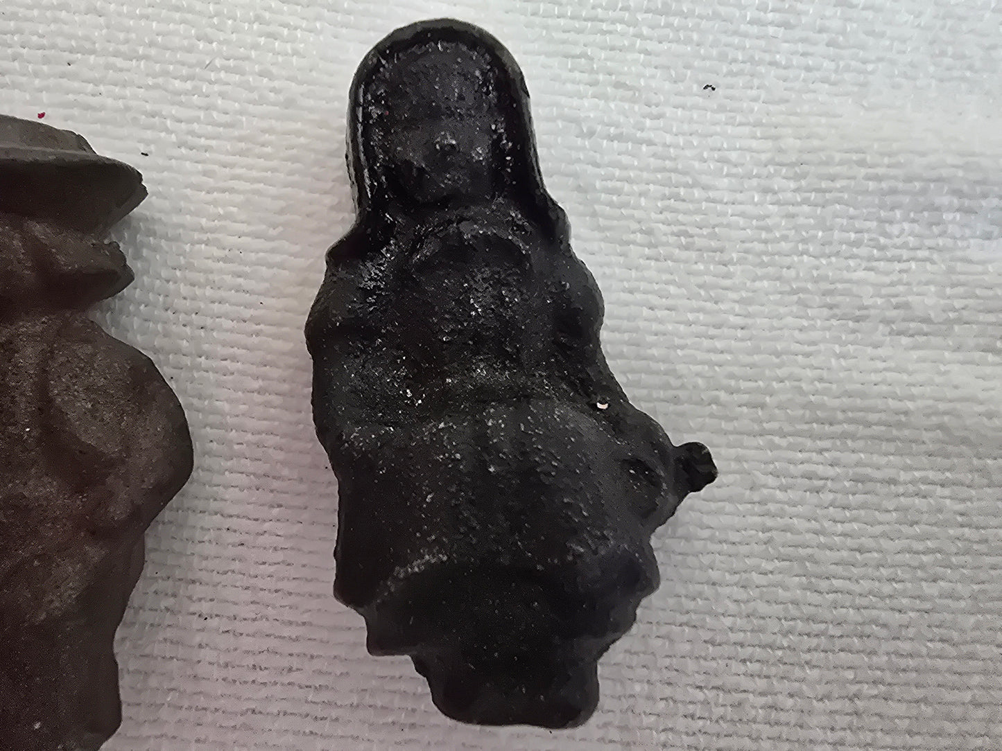 Vintage Set of 3 Cast Iron Pewter Amish Shelf Sitters