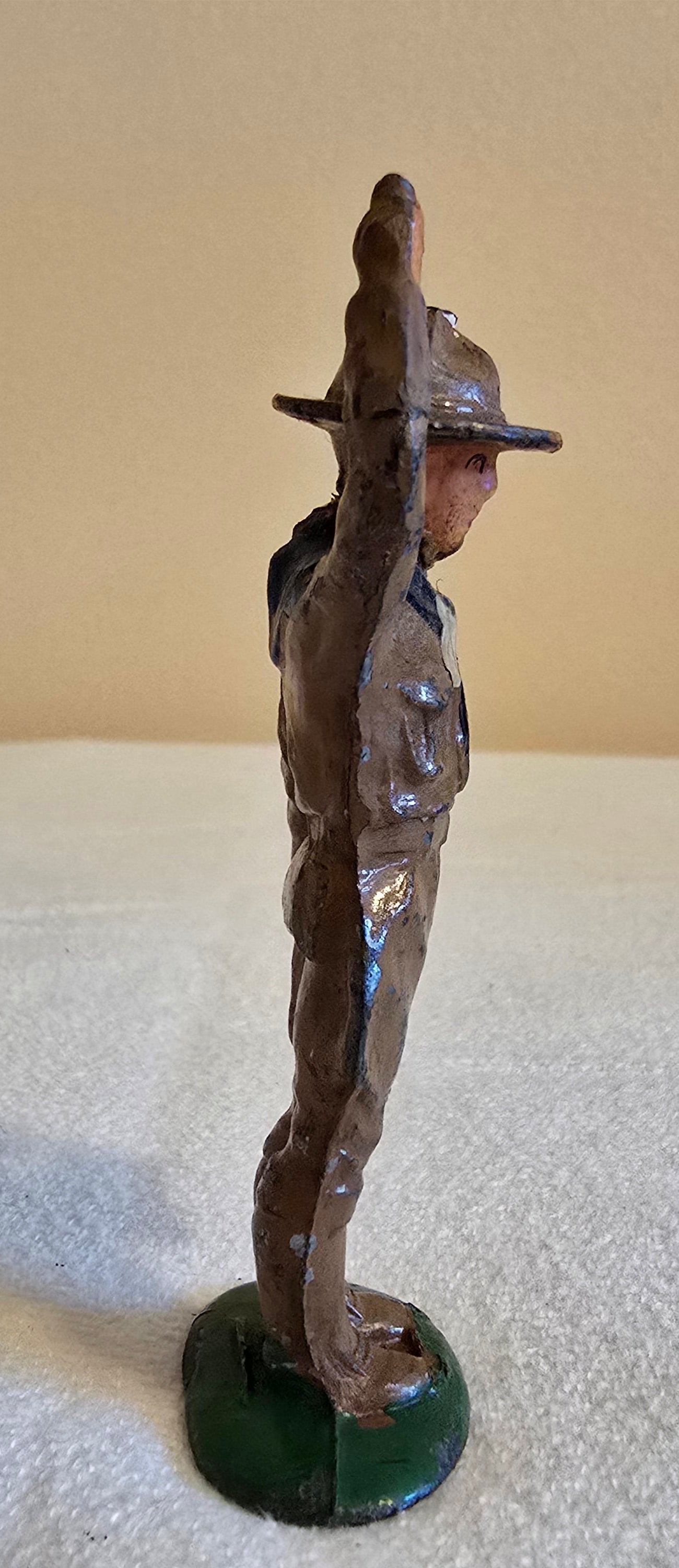 Vintage Manoil Barclay Lead Toy Boy Scout Figurine with Flag #803