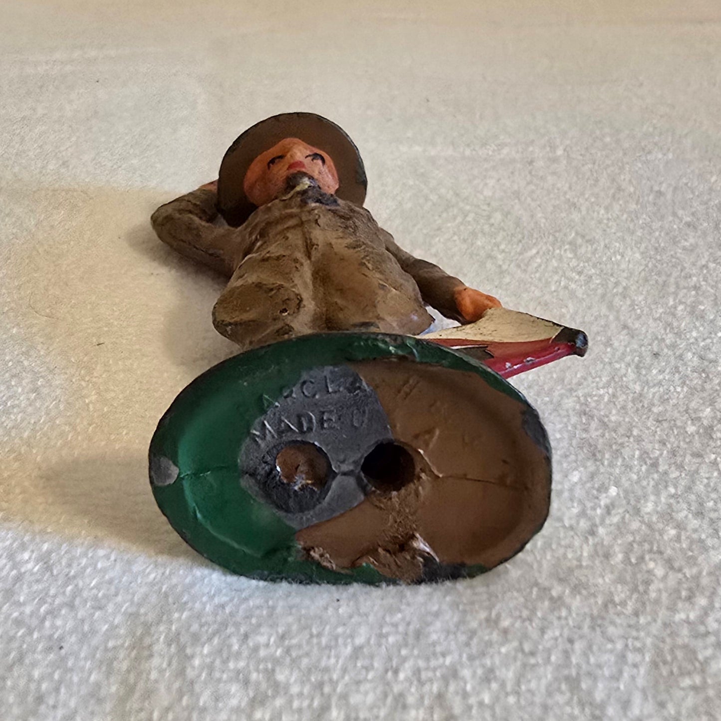 Vintage Manoil Barclay Lead Toy Boy Scout Figurine with Flag #803
