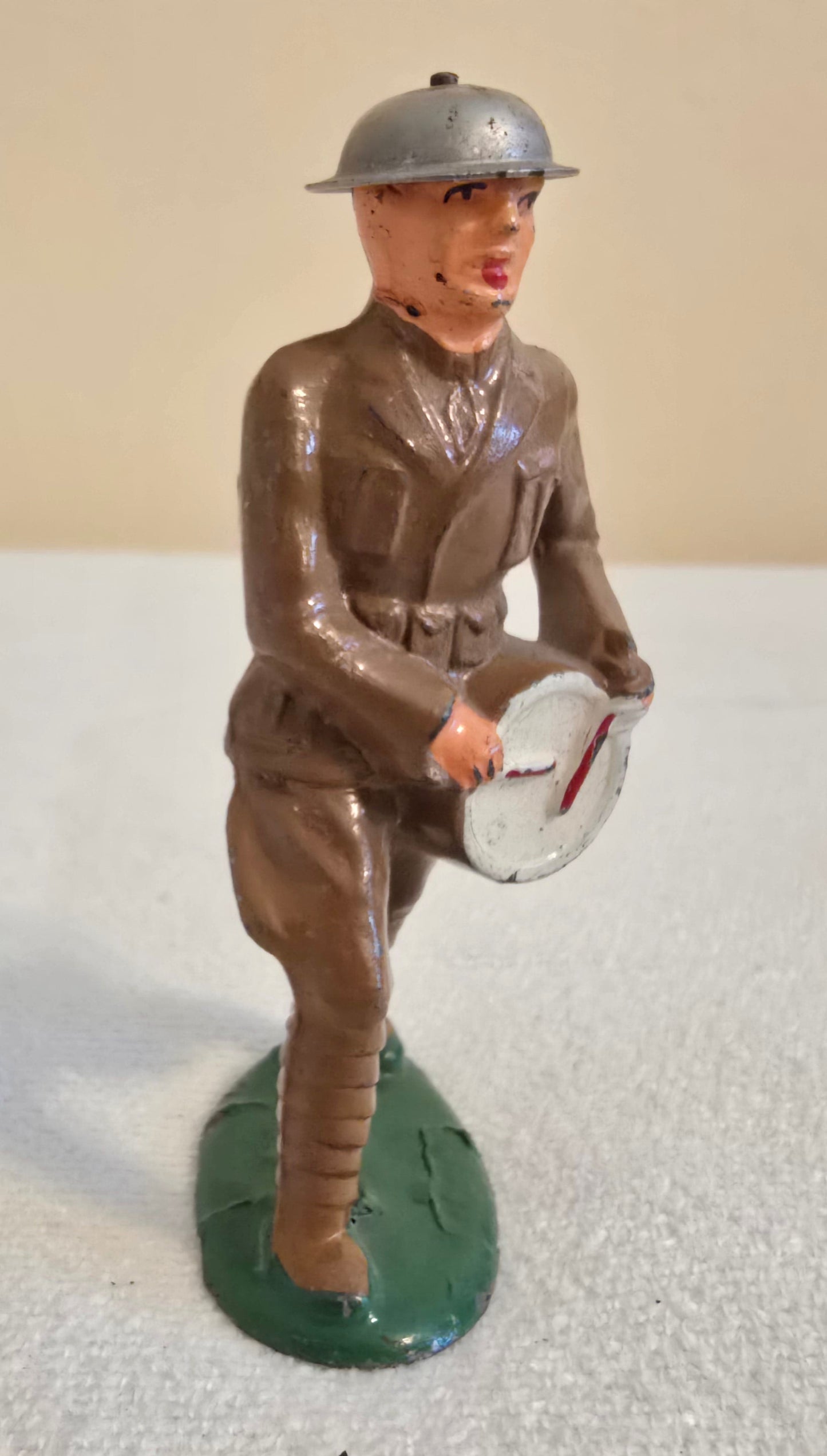 Vintage Manoil Barclay #710 Lead Toy Soldier with Drum