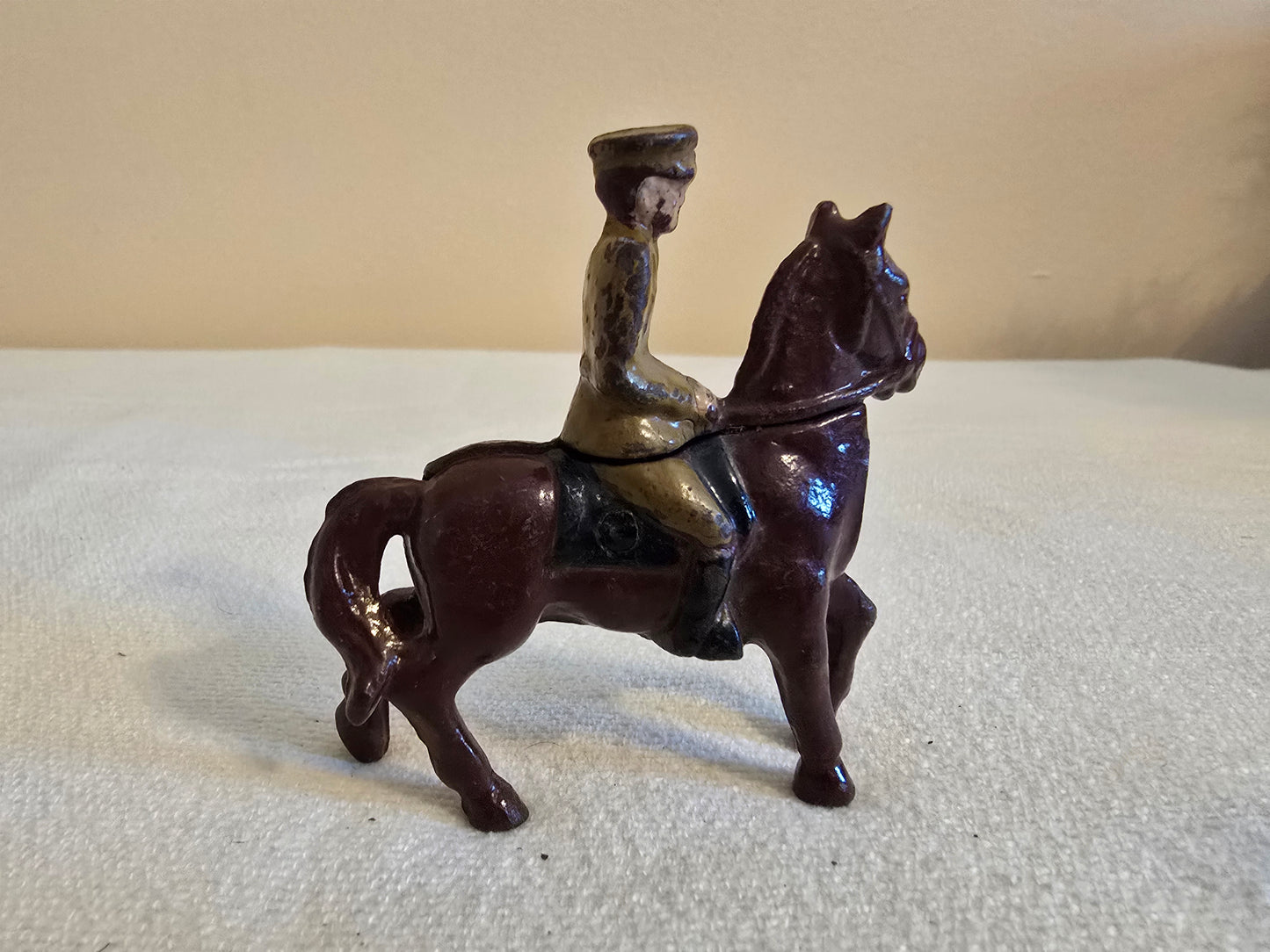 Vintage Manoil Barclay Lead Toy Soldier on Horse Cavalry Officer