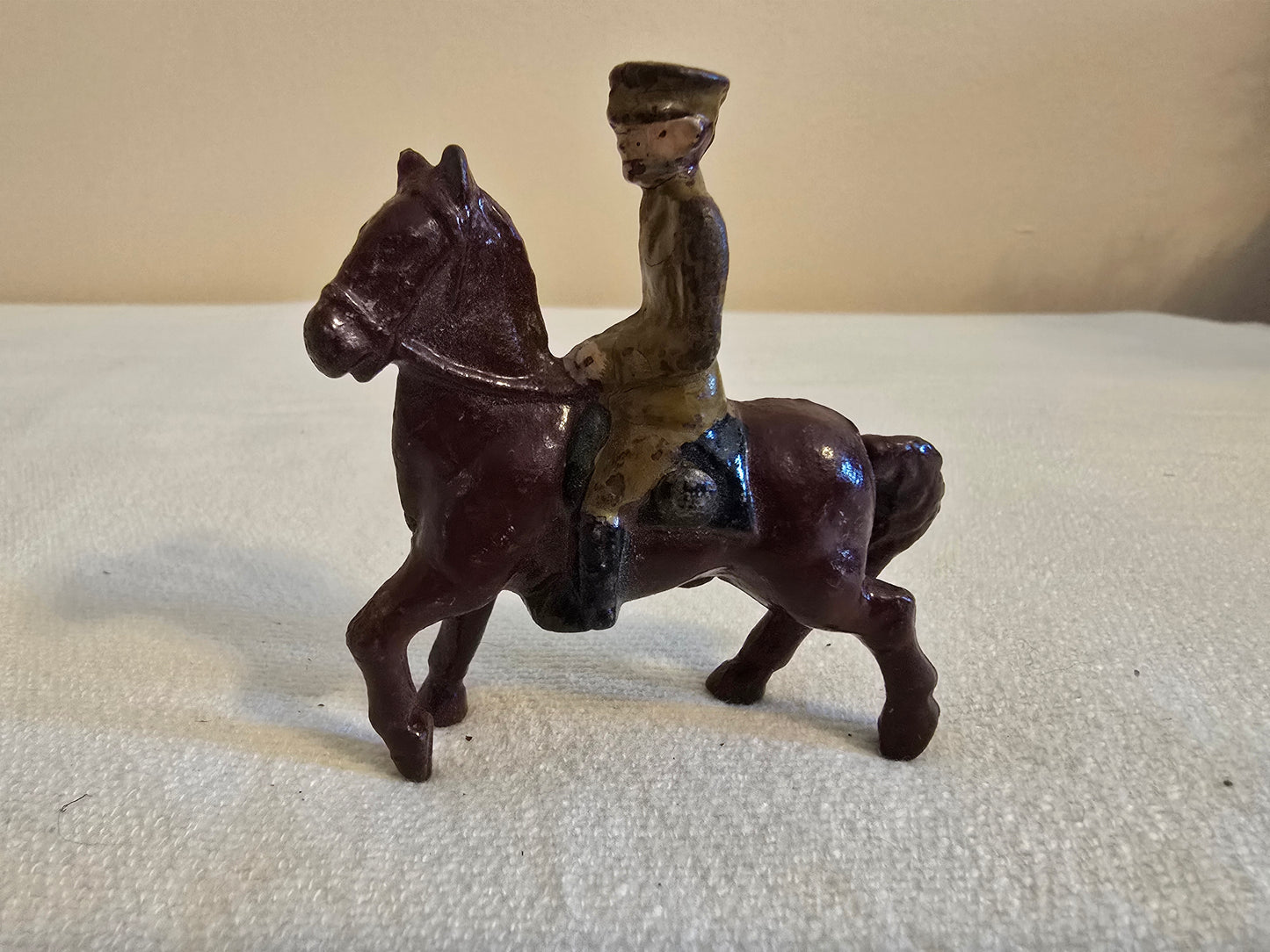 Vintage Manoil Barclay Lead Toy Soldier on Horse Cavalry Officer