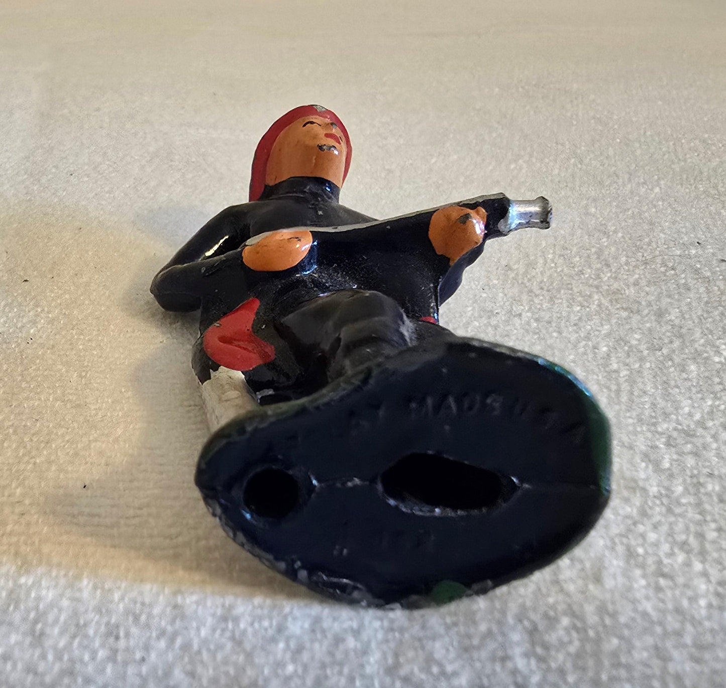 Vintage Manoil Barclay Lead Toy Firefighters Pair Axe Hose