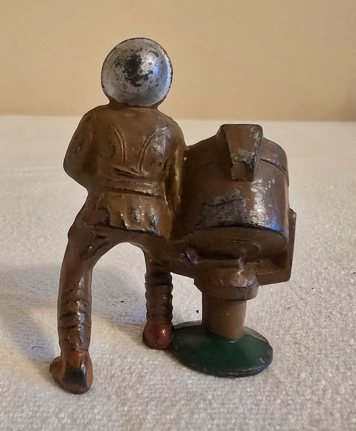 Vintage Manoil Barclay #47 Lead Toy Soldier with Spotlight Anti-Aircraft