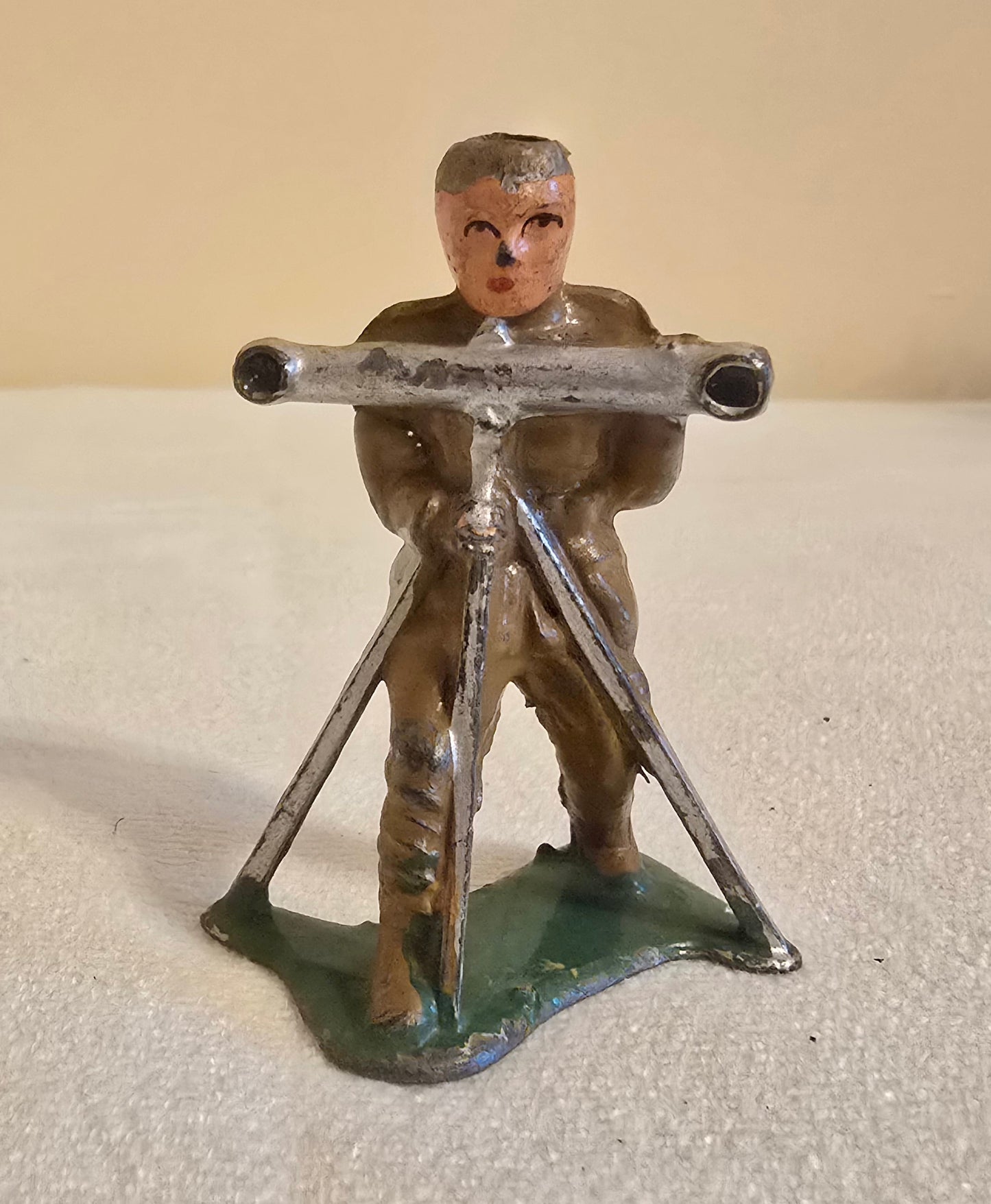 Vintage Manoil Barclay Lot of 3 Lead Toy Soldiers *Missing Helmets*