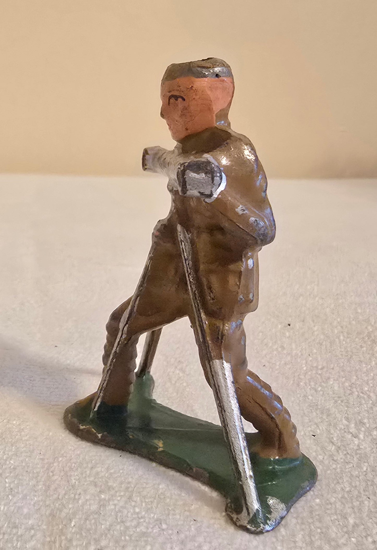 Vintage Manoil Barclay Lot of 3 Lead Toy Soldiers *Missing Helmets*