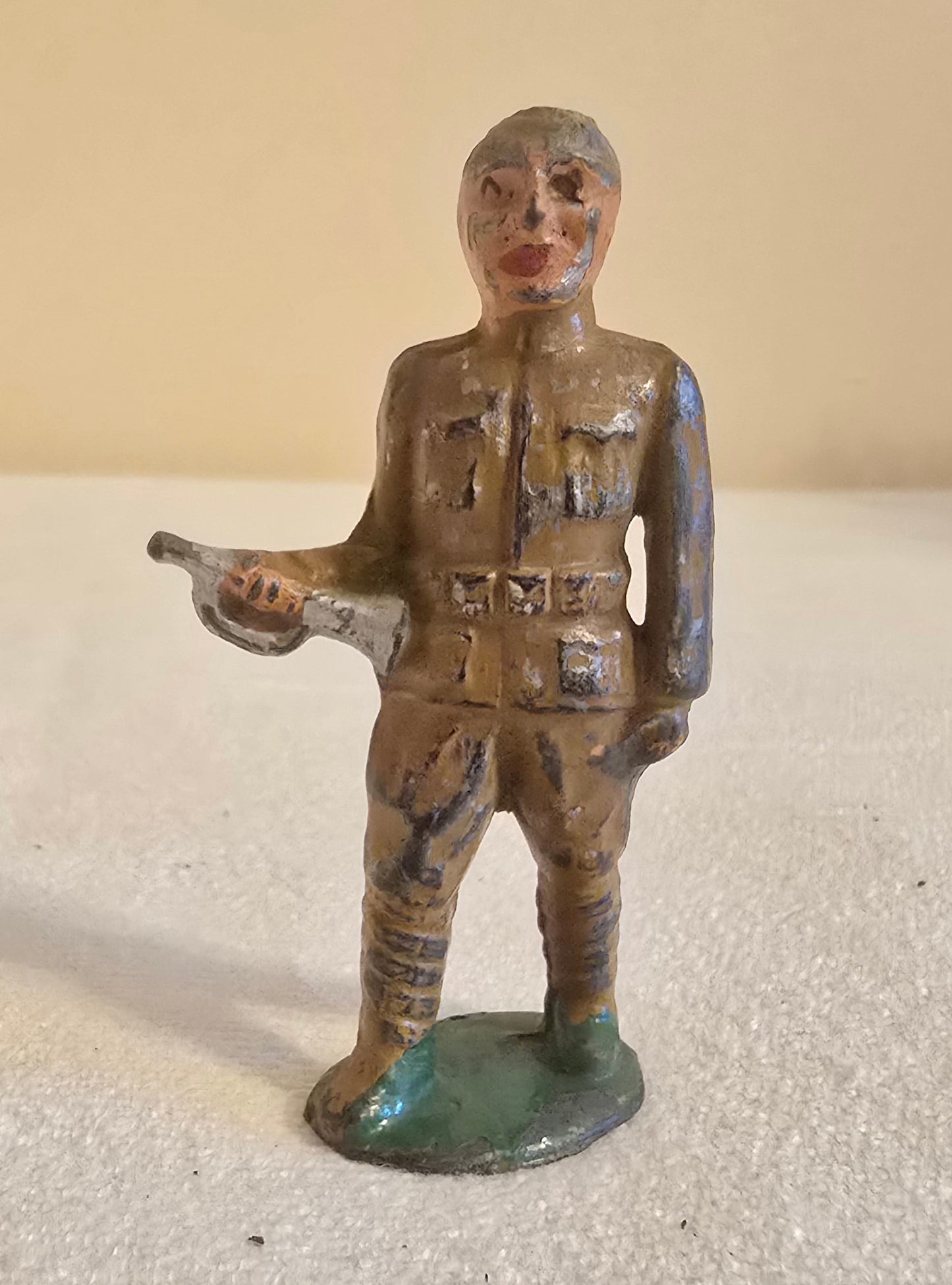 Vintage Manoil Barclay Lot of 3 Lead Toy Soldiers *Missing Helmets*