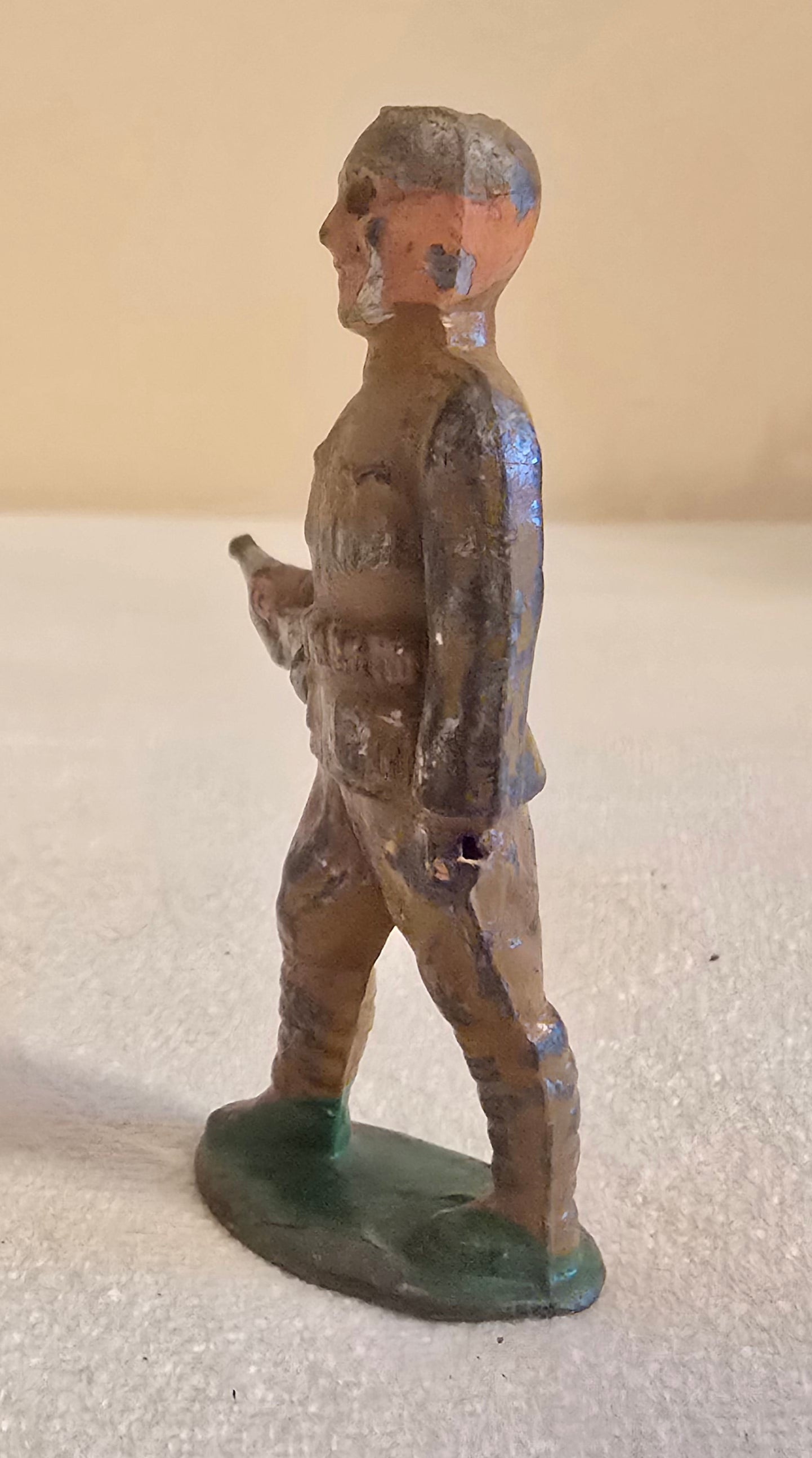 Vintage Manoil Barclay Lot of 3 Lead Toy Soldiers *Missing Helmets*