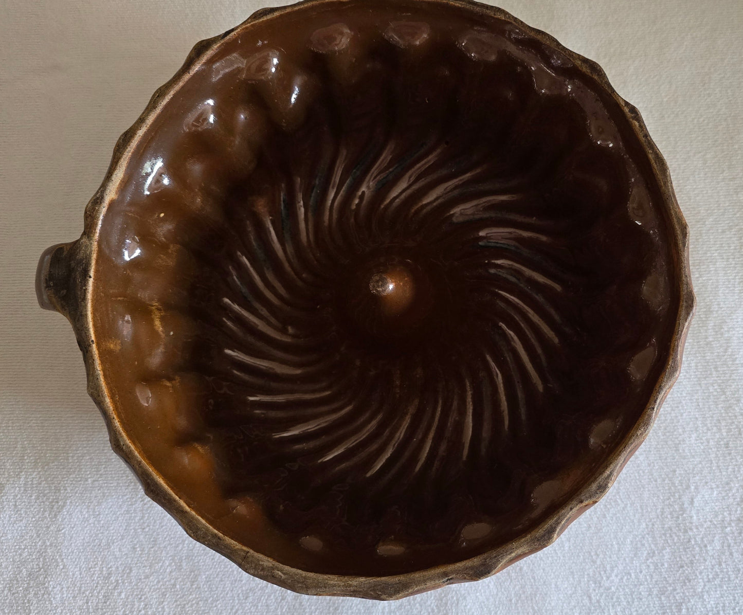 Vintage Redware Turks Head Bundt Pan Cake Mold with Handle 9"