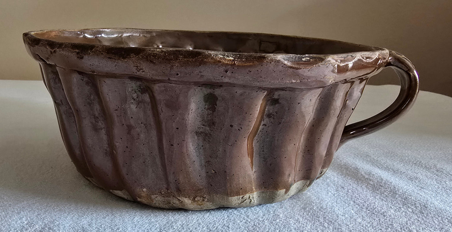 Vintage Redware Turks Head Bundt Pan Cake Mold with Handle 9"