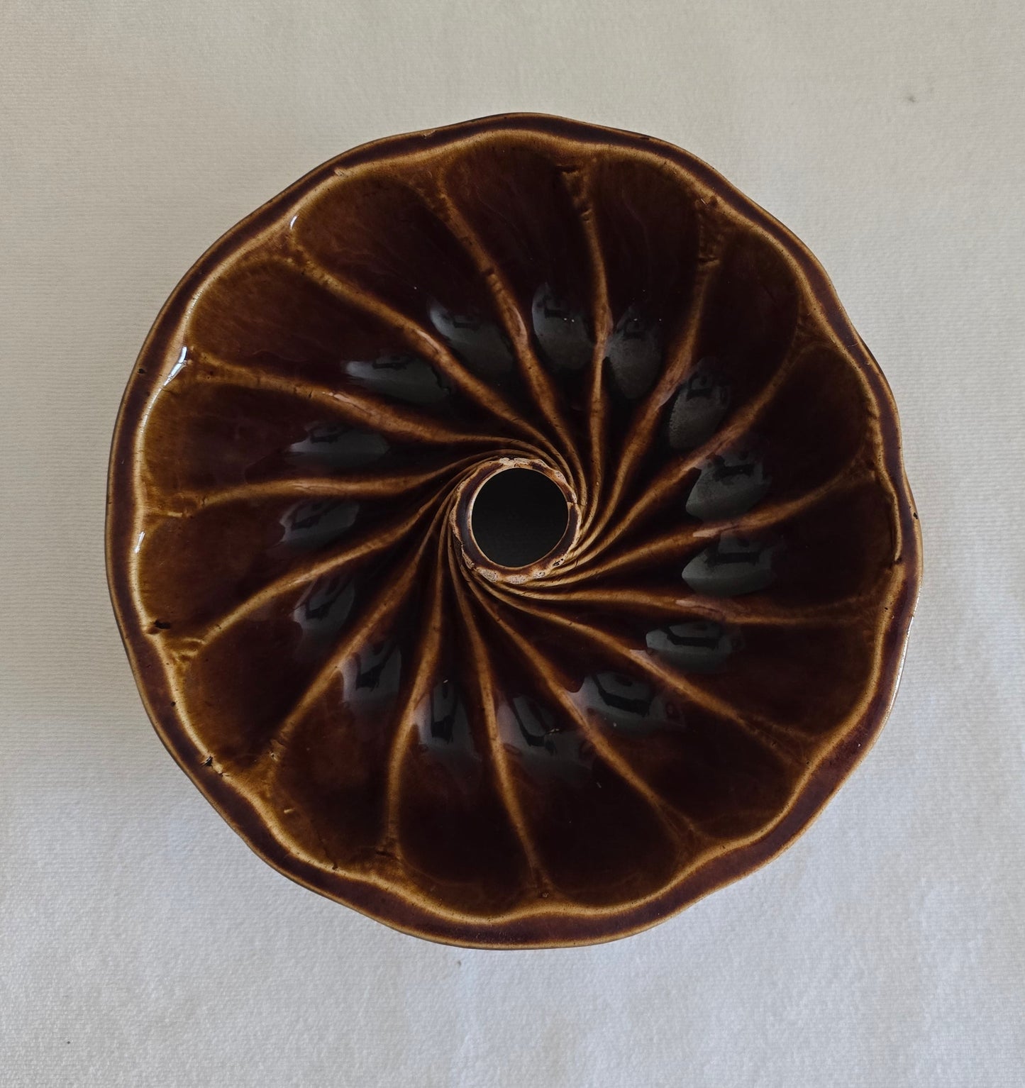 Vintage Turks Head Bundt Pan Cake Mold Redware 8"