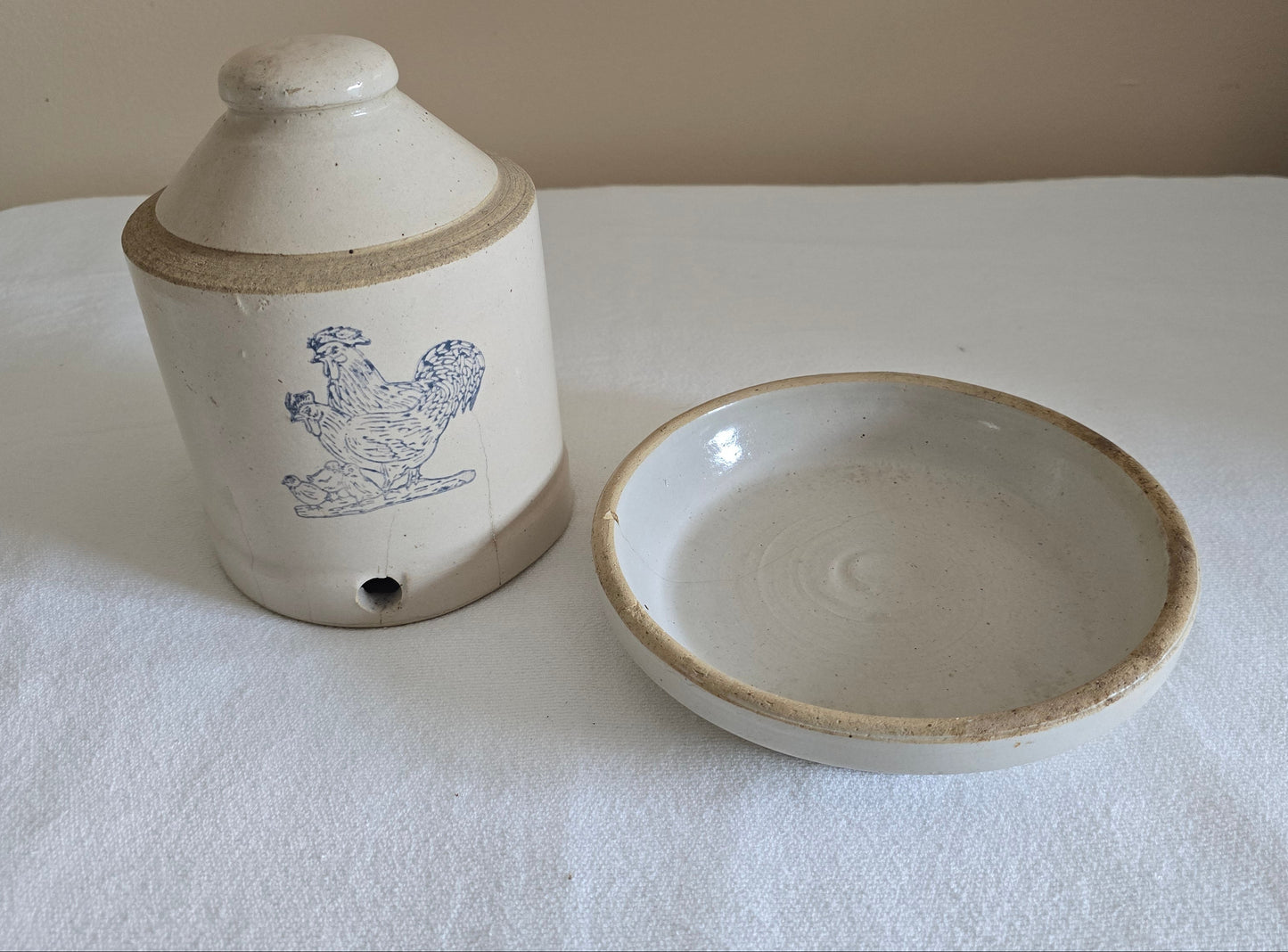 Vintage Stoneware Poultry Chicken Waterer Feeder Crock with Cobalt Blue Chickens with Dish