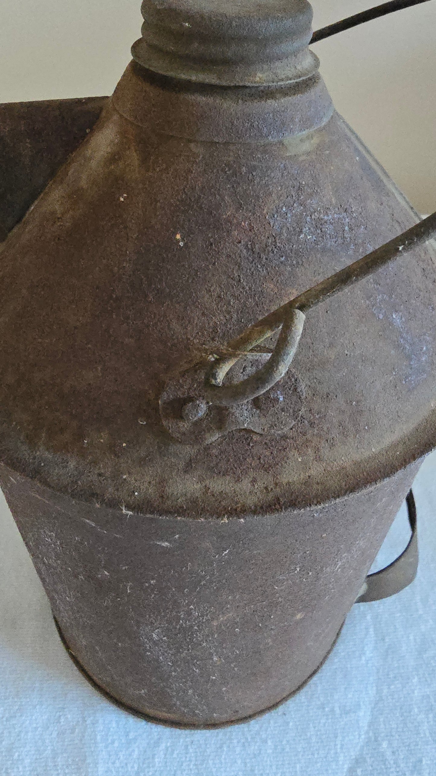 Vintage LVRR Lehigh Valley Railroad Metal Oil Can with Handle Lube Fill Can Tool