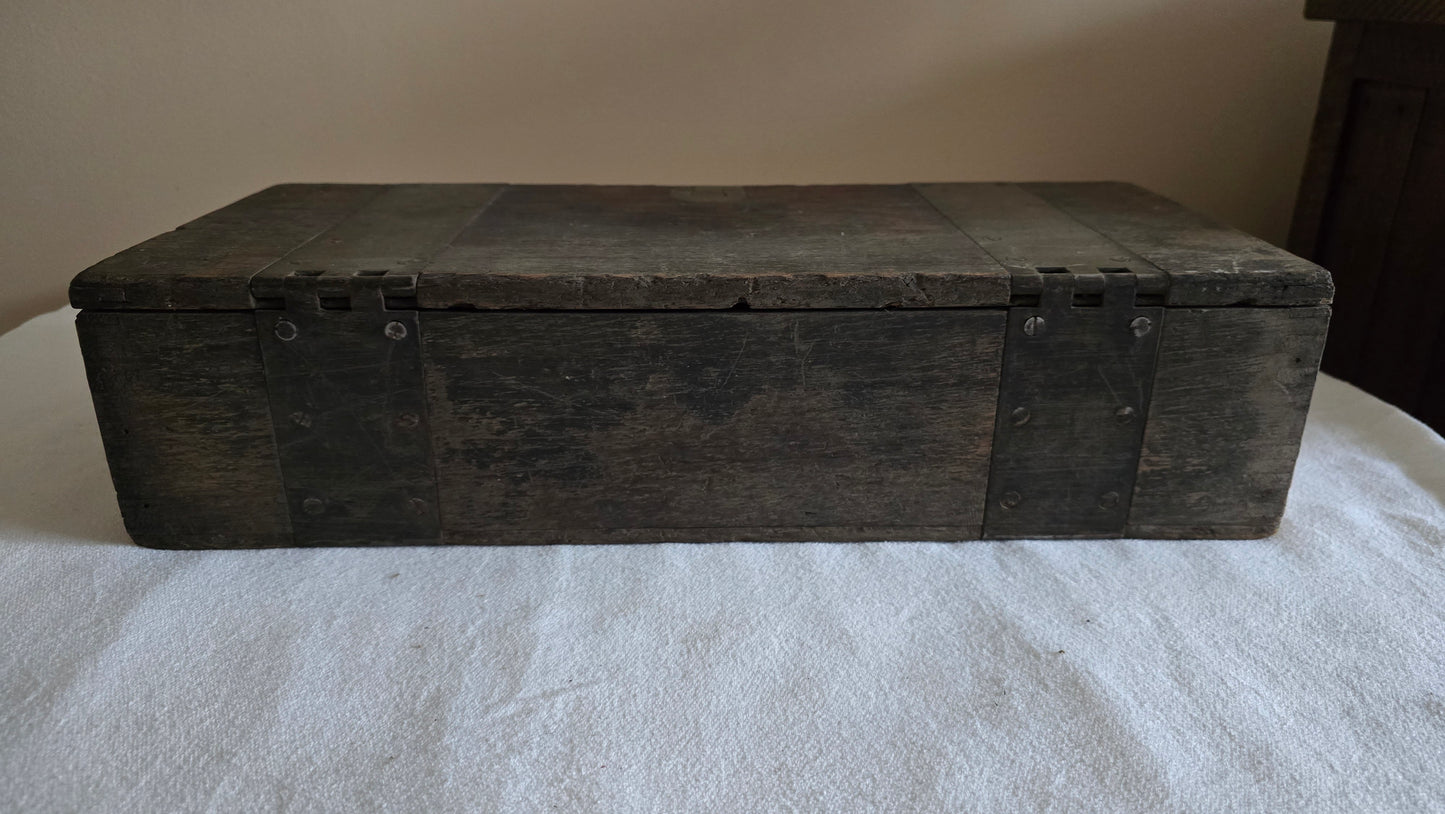 Antique WWI Ammo Box for US M1909 Benet-Mercie LMG Wood with Brass Hardware