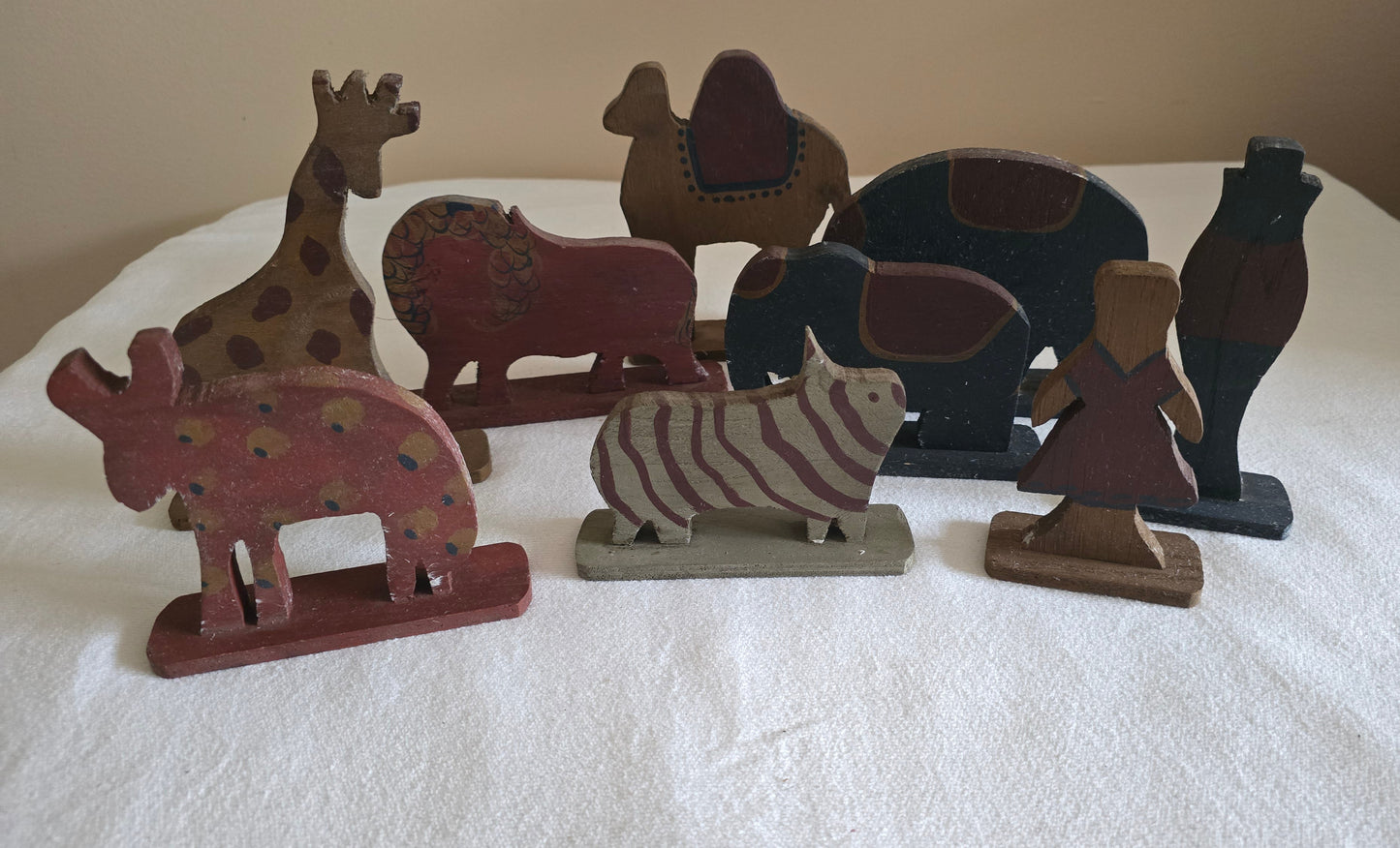Vintage Primitive Folk Art Wooden Noah's Ark Toy Playset on Wheels with Animals