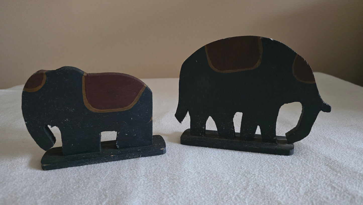 Vintage Primitive Folk Art Wooden Noah's Ark Toy Playset on Wheels with Animals