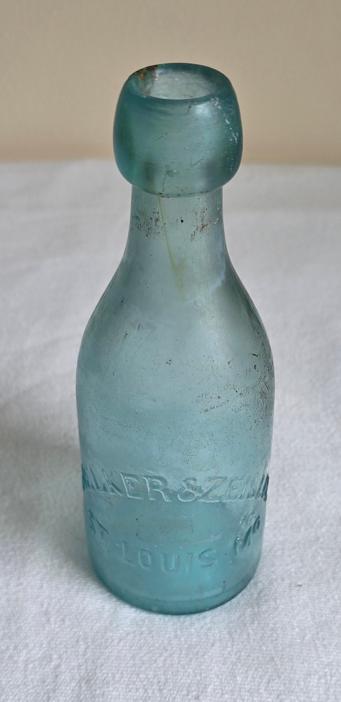 Rare Antique Voelker & Zeisler St Louis MO Missouri Blue Blob Top Soda Bottle