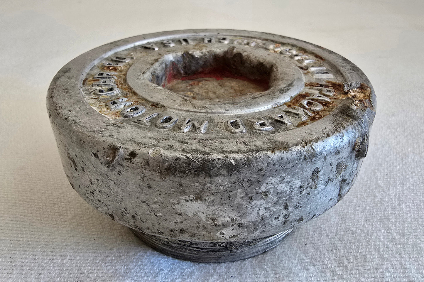 Vintage 1920's Packard Motor Car Co. Screw On Grease Cap Hubcap Center