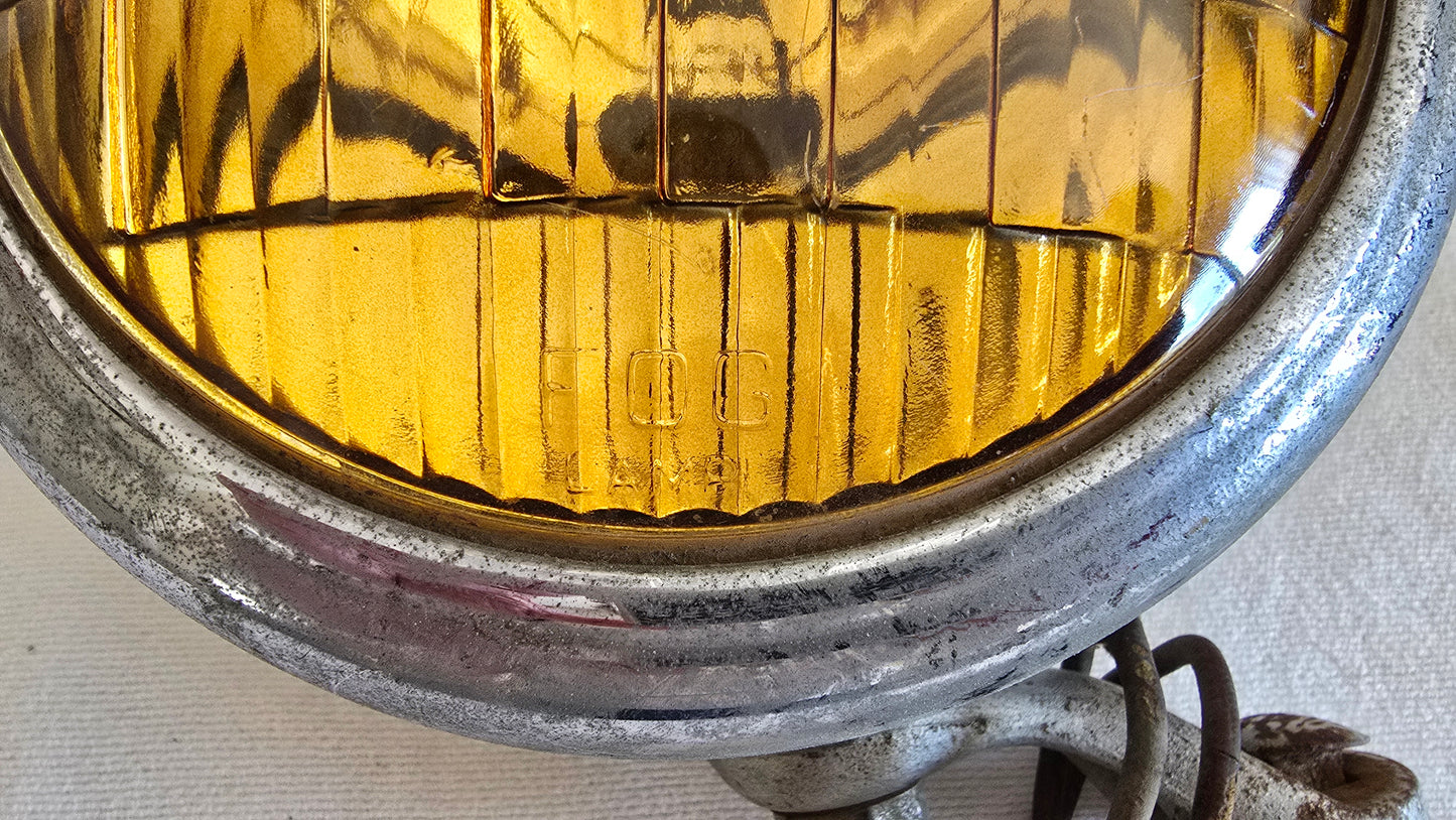 Vintage Yankee Clipper Amber Fog Lamp Light with Mount