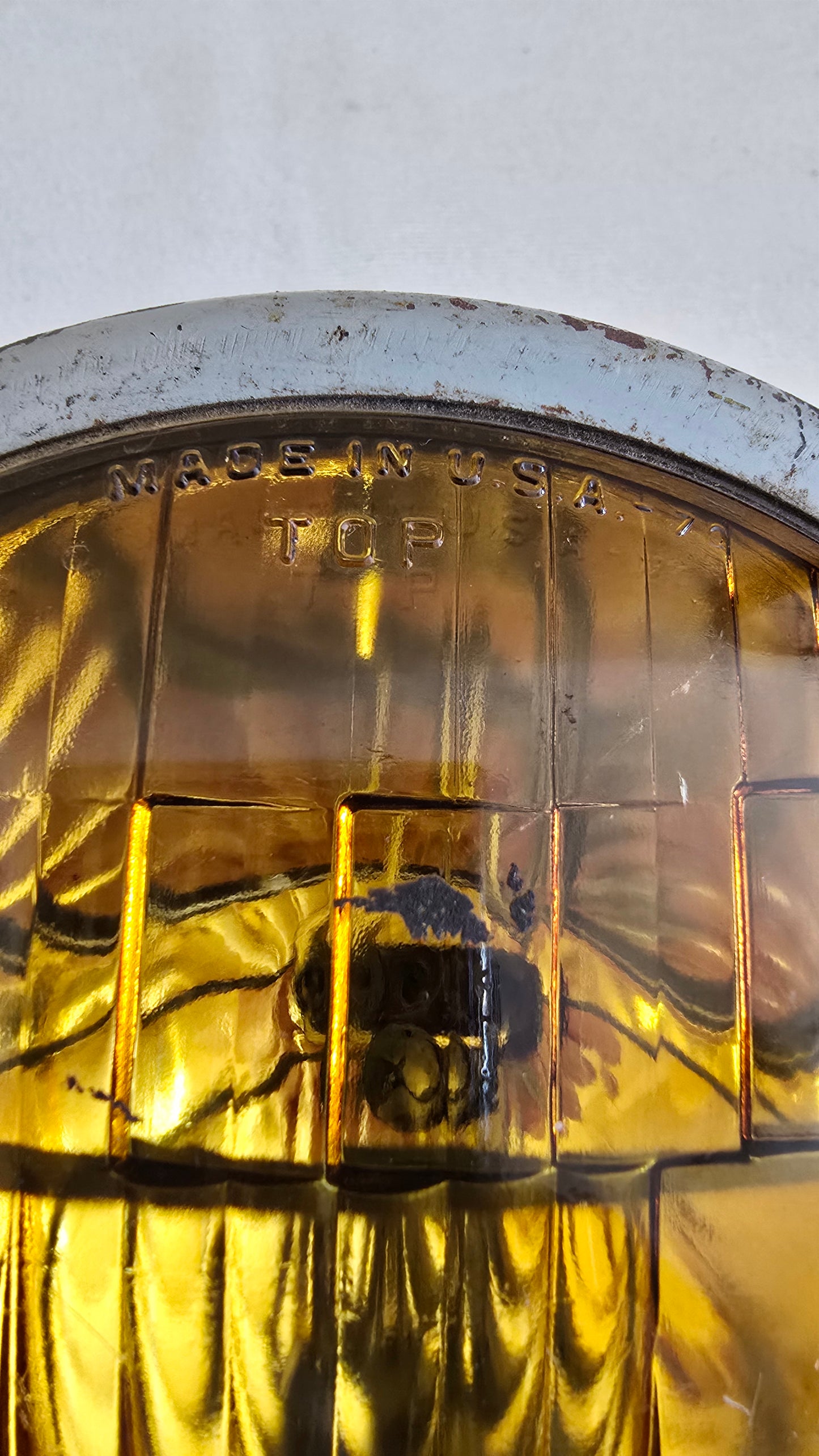 Vintage Dietz No. 909 Amber Fog Lamp Light with Mount