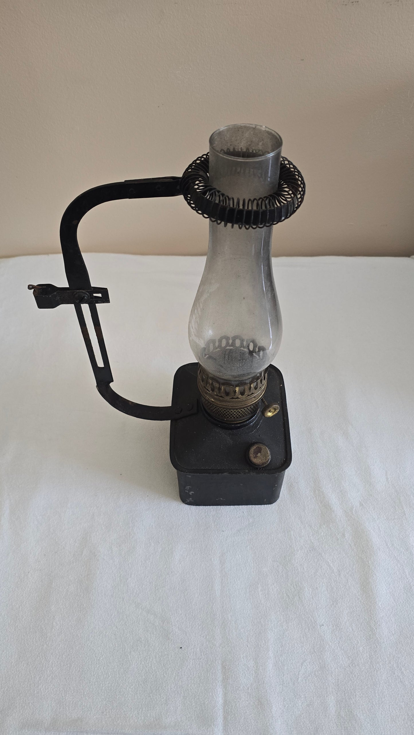 Antique Railroad Caboose Oil Kerosene Lamp Wall Mounted Lantern Light Tin