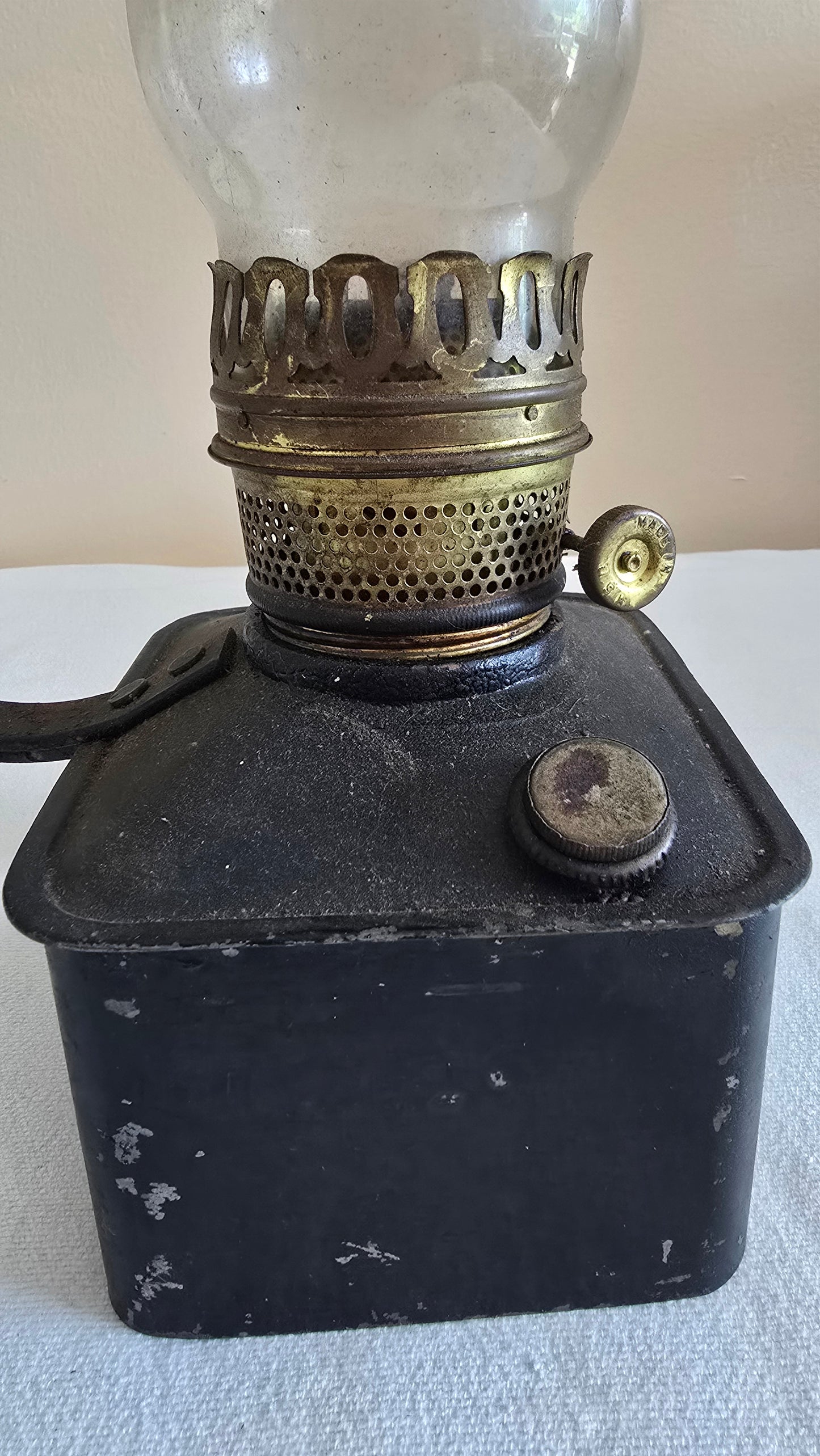 Antique Railroad Caboose Oil Kerosene Lamp Wall Mounted Lantern Light Tin