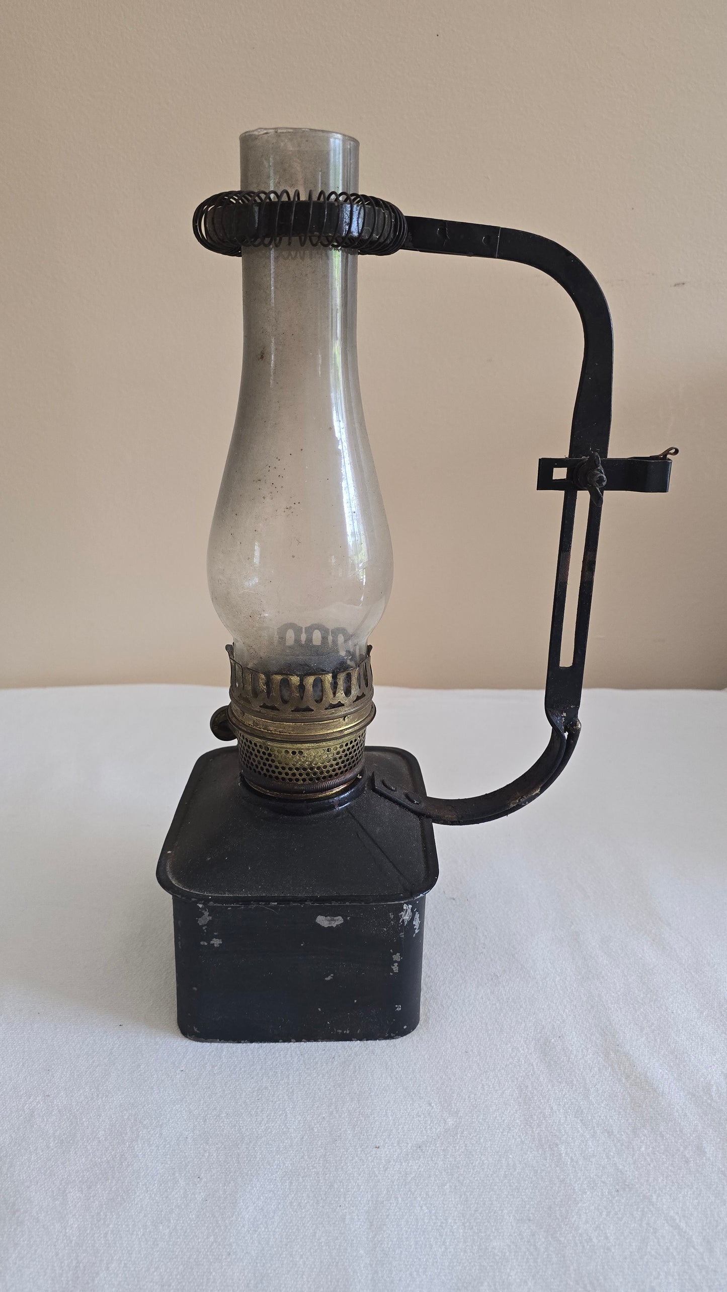 Antique Railroad Caboose Oil Kerosene Lamp Wall Mounted Lantern Light Tin