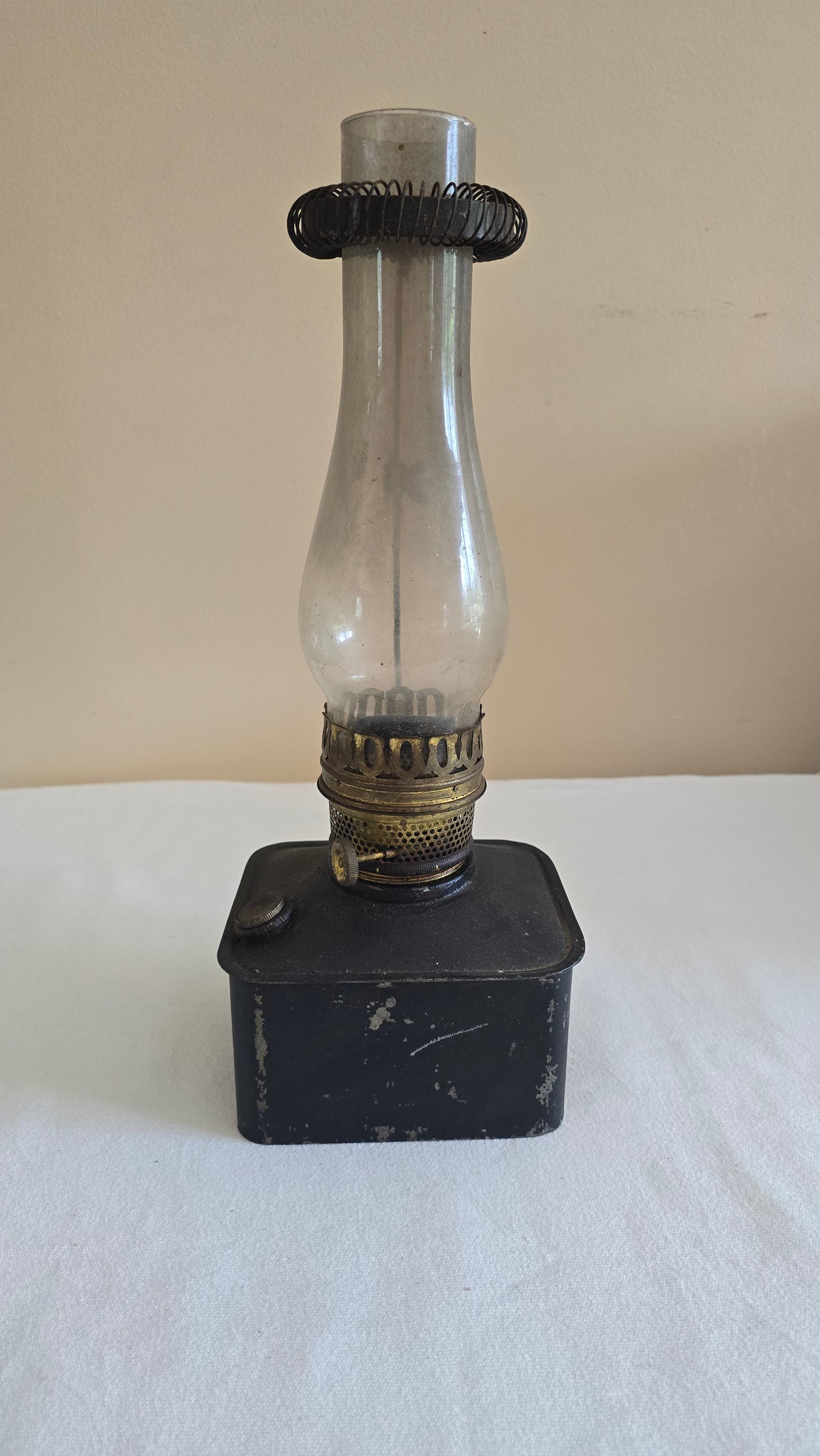 Antique Railroad Caboose Oil Kerosene Lamp Wall Mounted Lantern Light Tin