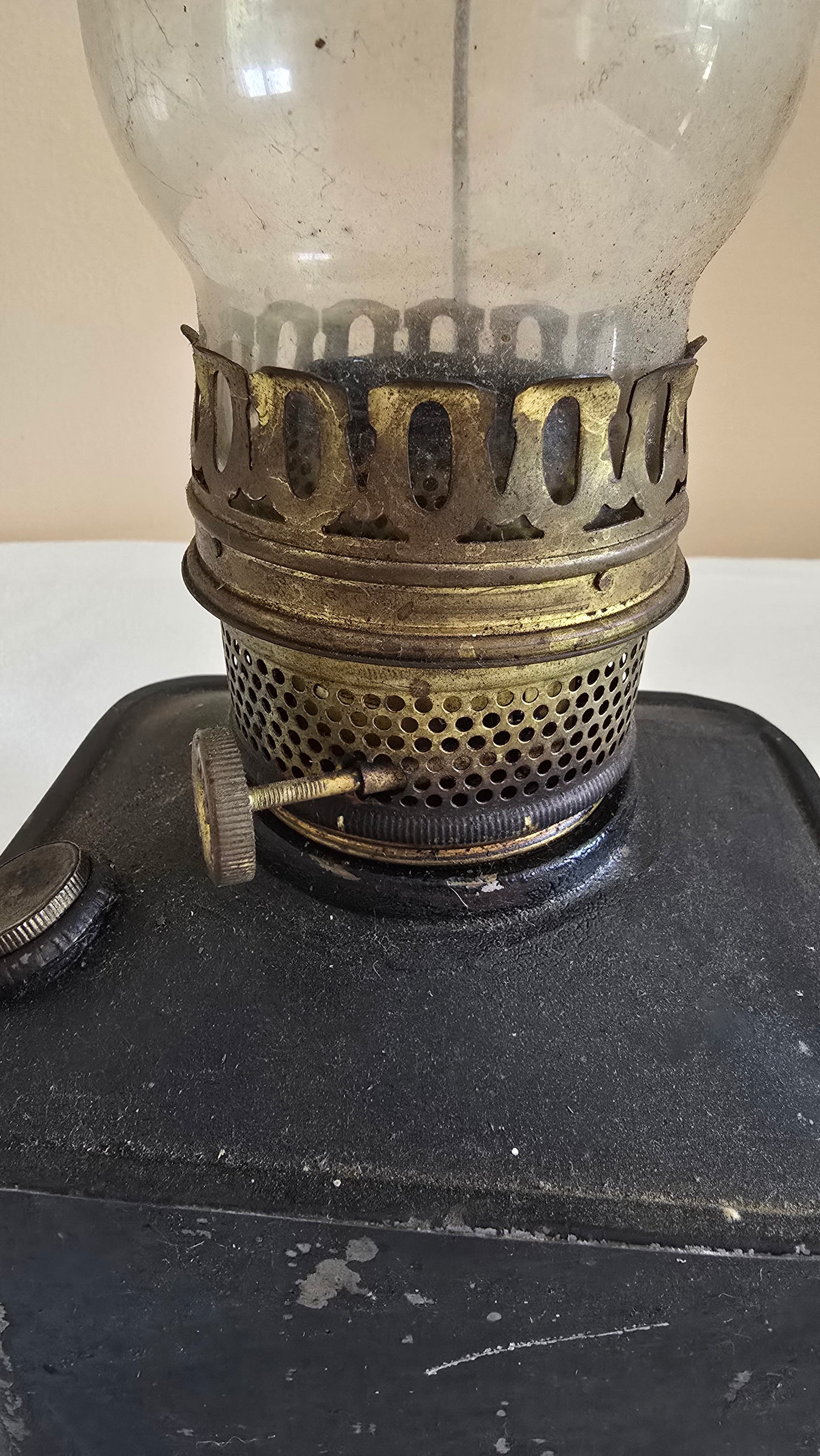 Antique Railroad Caboose Oil Kerosene Lamp Wall Mounted Lantern Light Tin