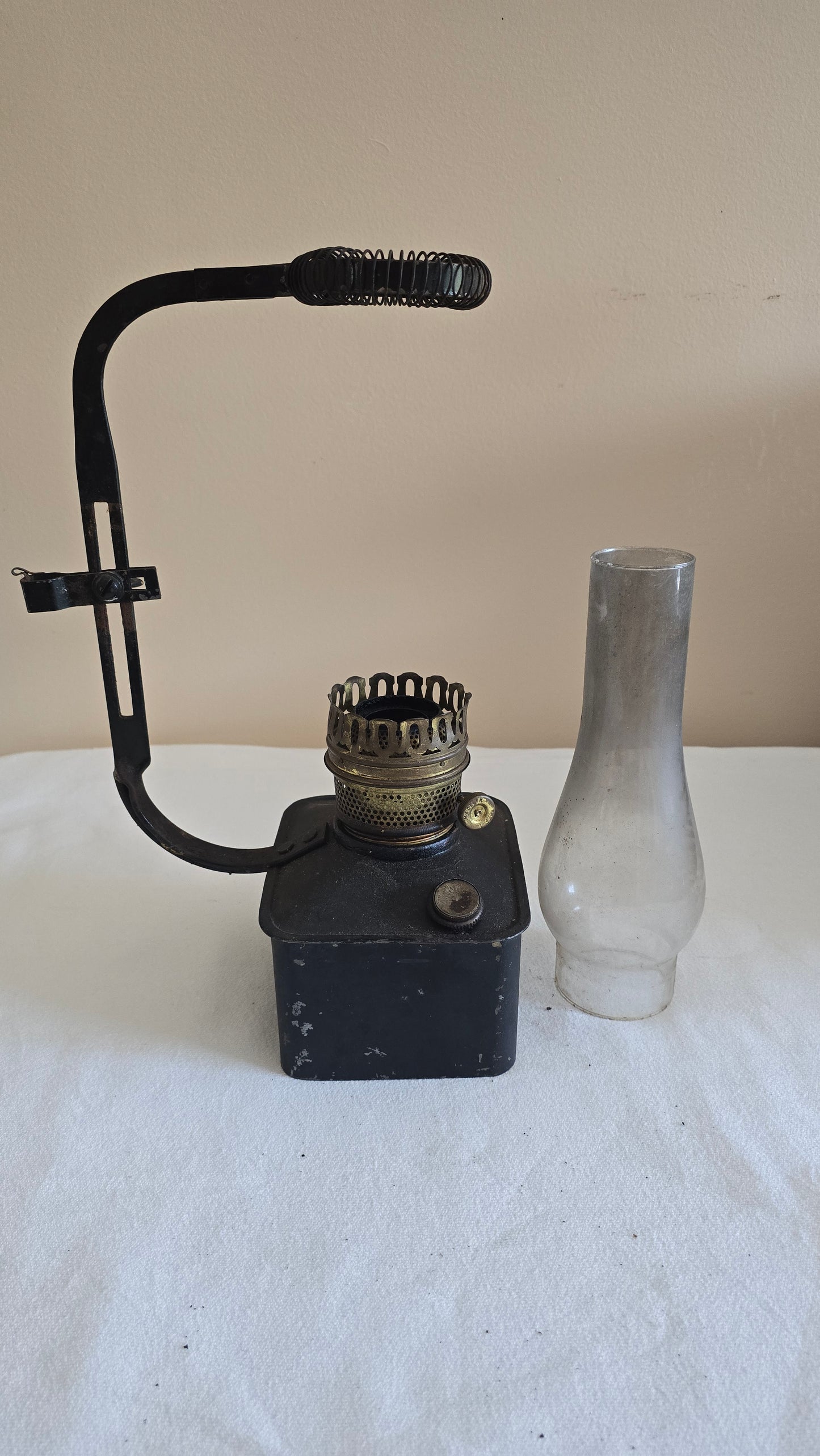 Antique Railroad Caboose Oil Kerosene Lamp Wall Mounted Lantern Light Tin