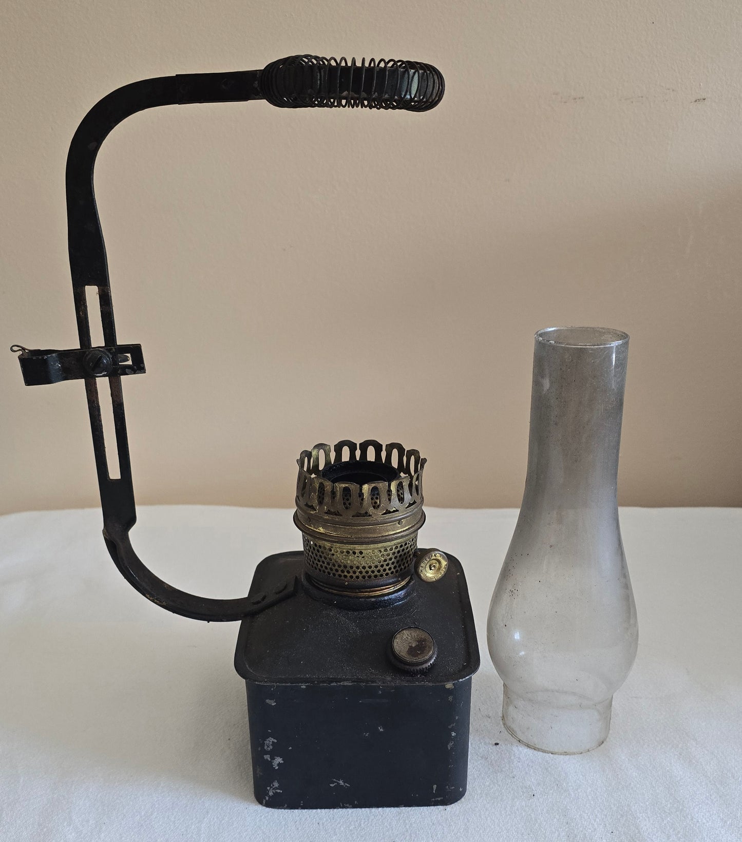Antique Railroad Caboose Oil Kerosene Lamp Wall Mounted Lantern Light Tin