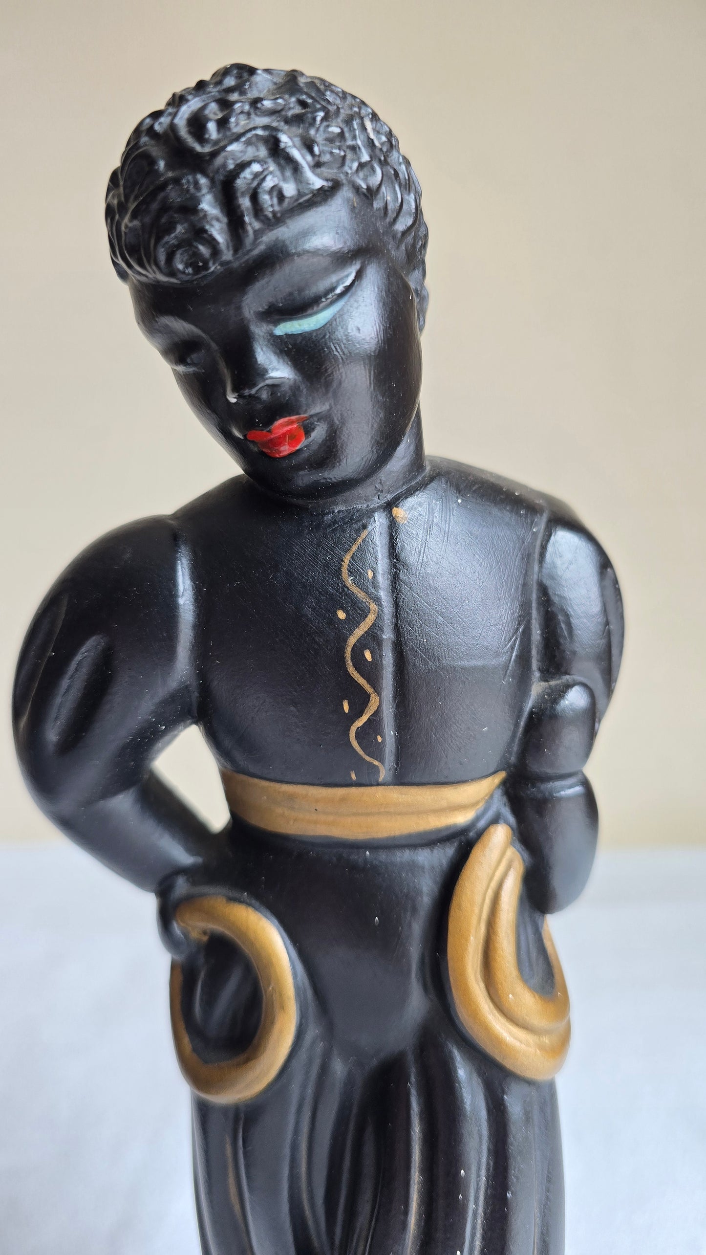 Vintage ABCO Alexander Backer 264/265 Pair African Nubian Chalkware Dancers